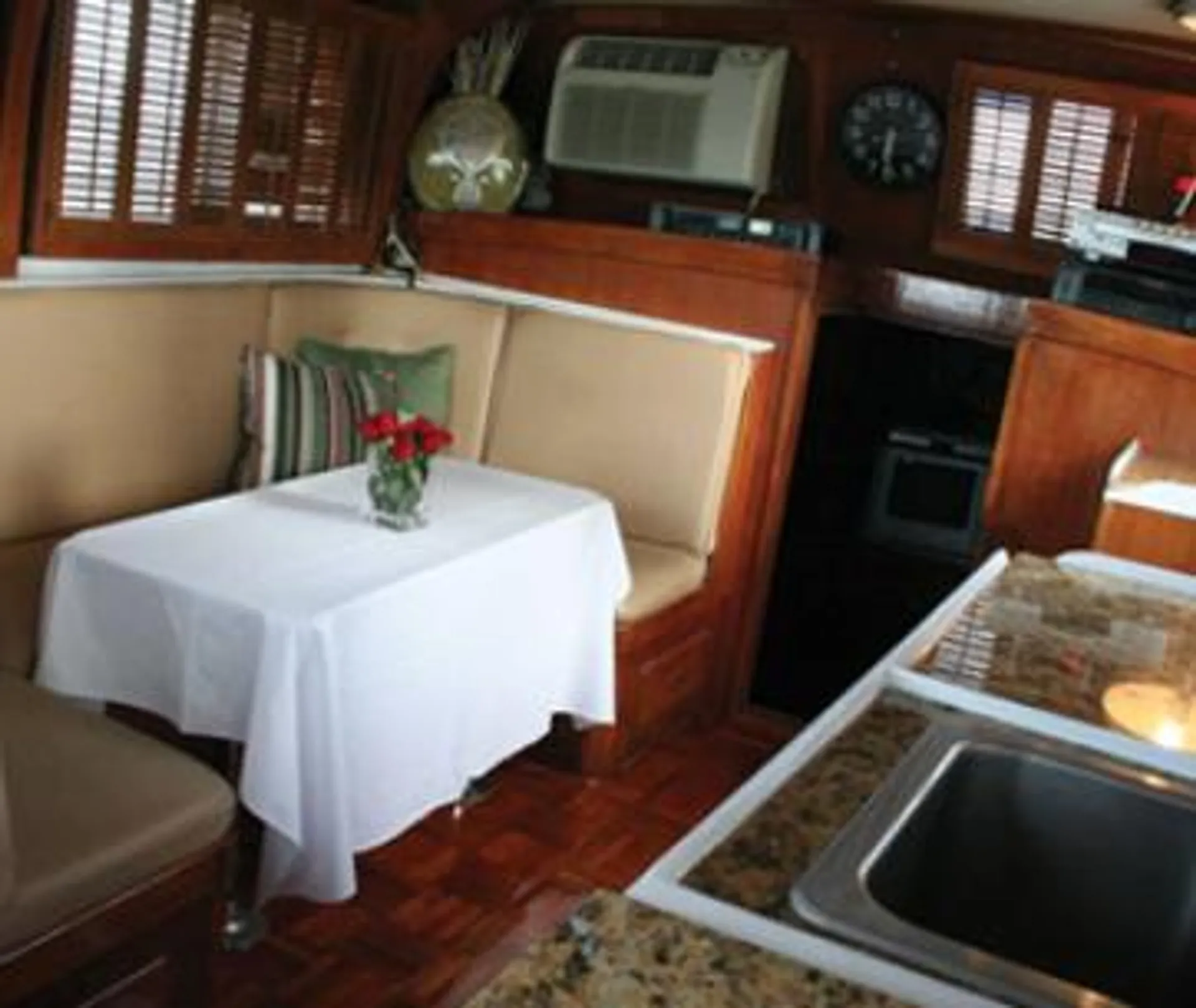 Later 40' in Miami, FL — photo 10