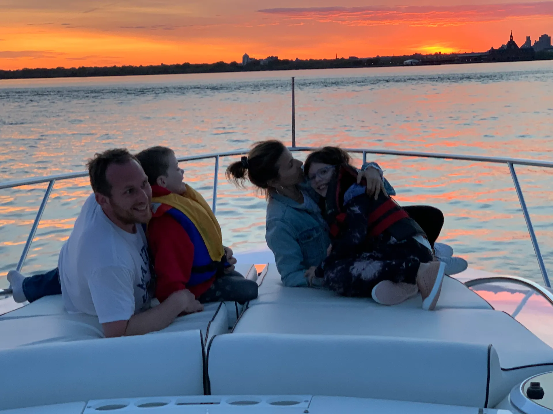 Private Yacht,  Sexy Express, 60 Feet long, 