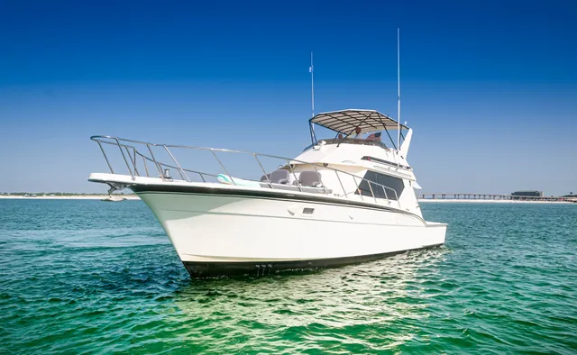 Rent a Hatteras Yachts convertible in Destin, FL near me