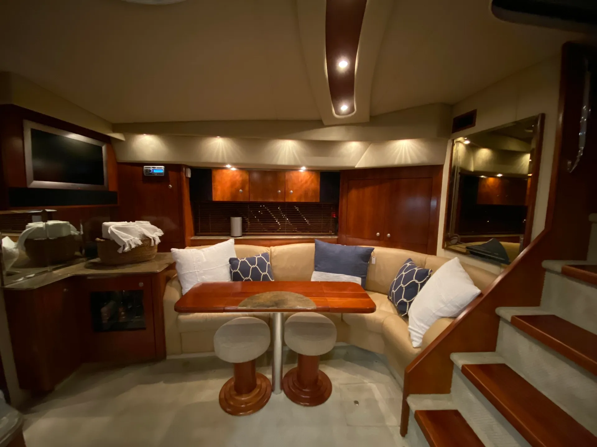 Yacht in Style! - Aboard The Private Yacht "Miss B Haven"