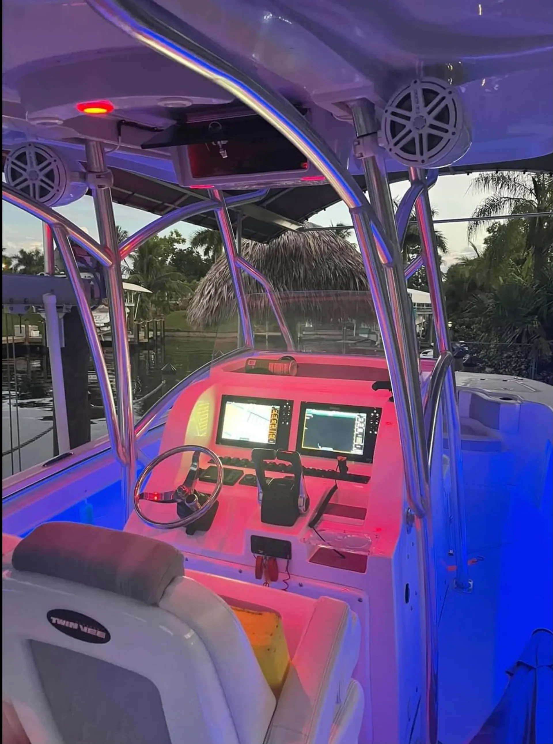 Twin Vee with Charter Captain! Snorkeling, Fishing, Sandabars, Sunsets