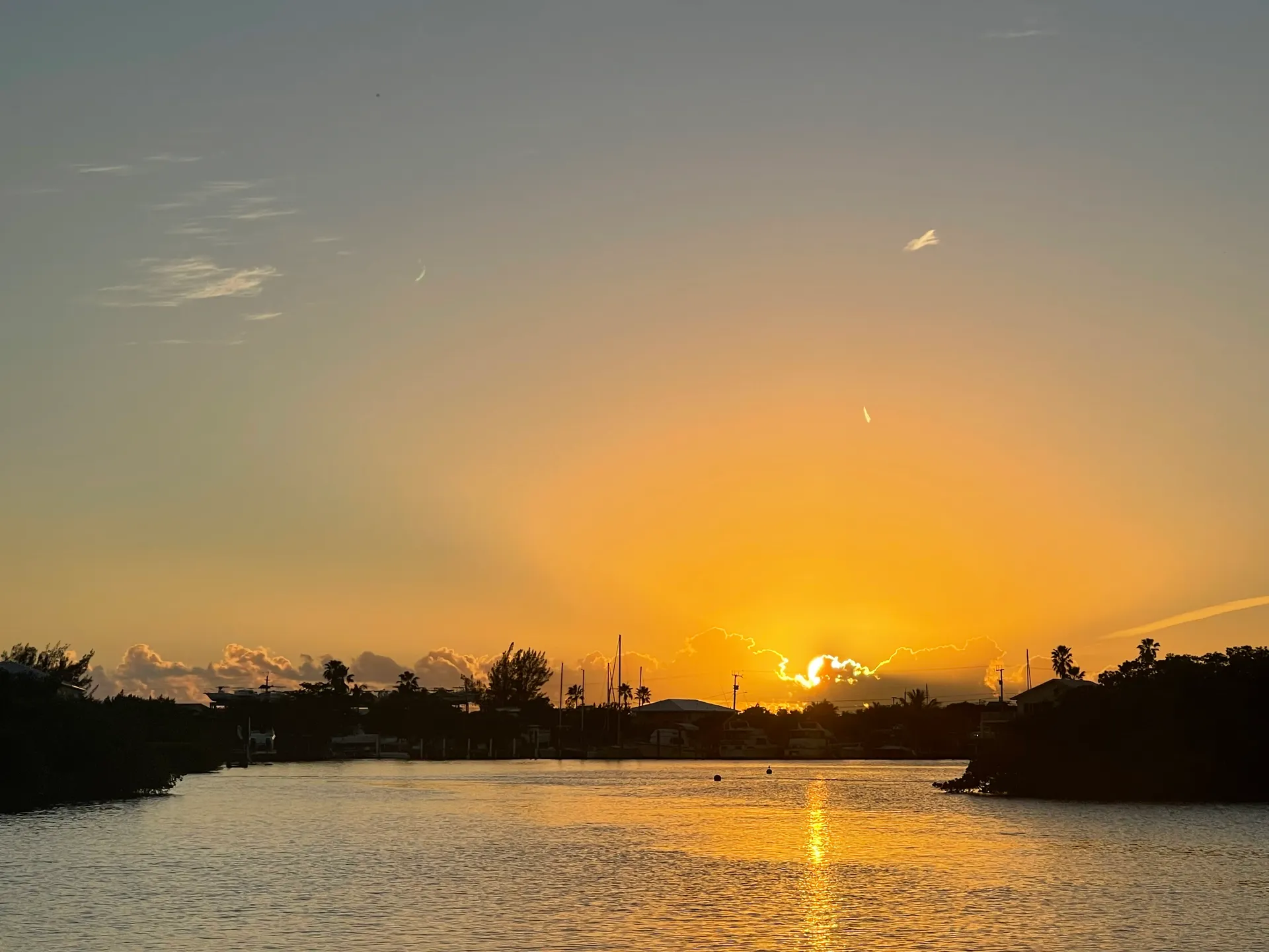 Twin Vee with Charter Captain! Snorkeling, Fishing, Sandabars, Sunsets