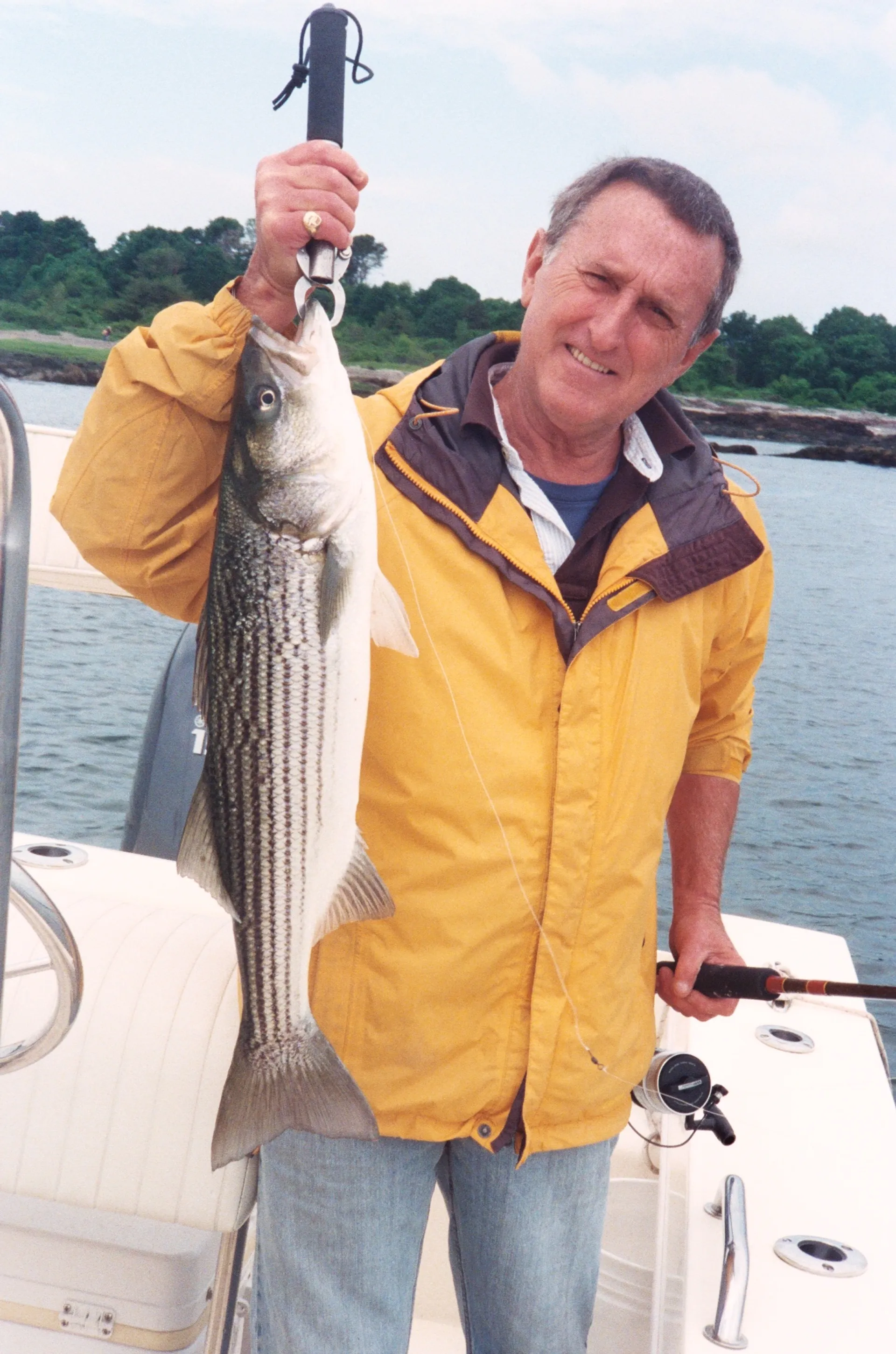 Cruising &amp; Sightseeing or Striper Fishing