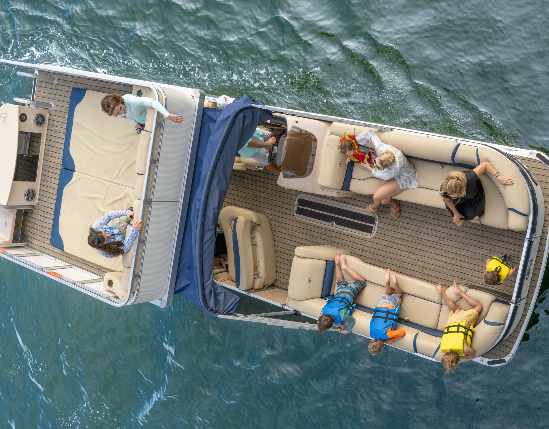 * PLATINUM FUNSHI *  w/ SLIDE for your Boat Day!