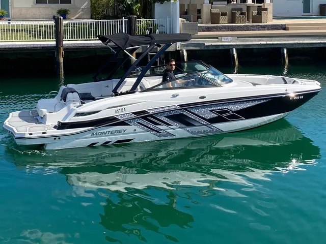 Rent a MONTEREY BOATS bow rider in North Miami, FL near me
