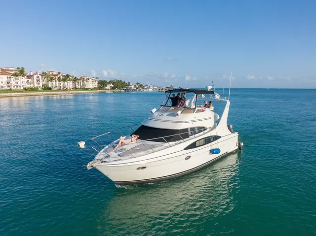 Rent a Carver Yachts flybridge in Miami Beach, FL near me