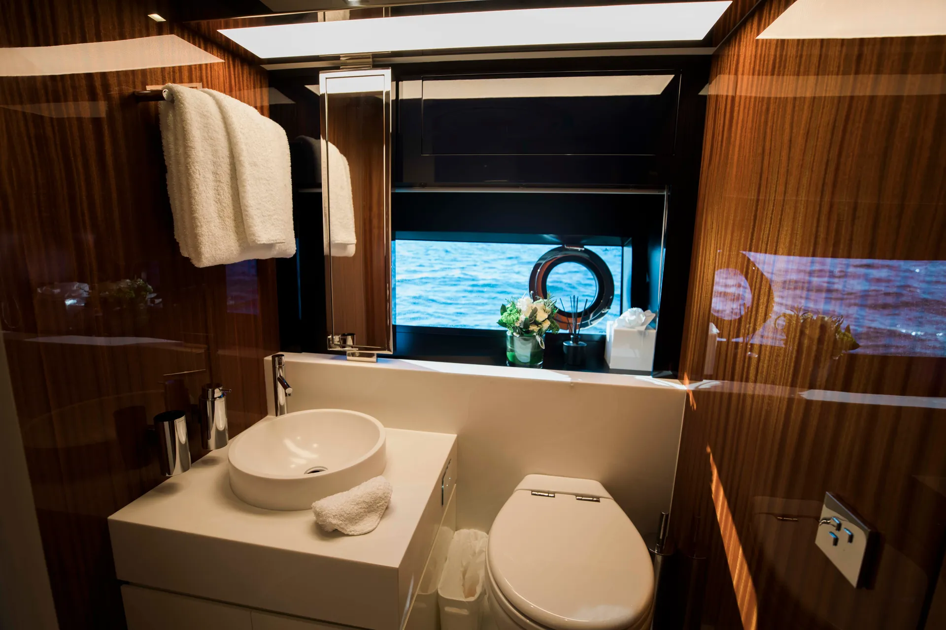 PREMIUM LISTING: Brand New Riva 76 Bahamas