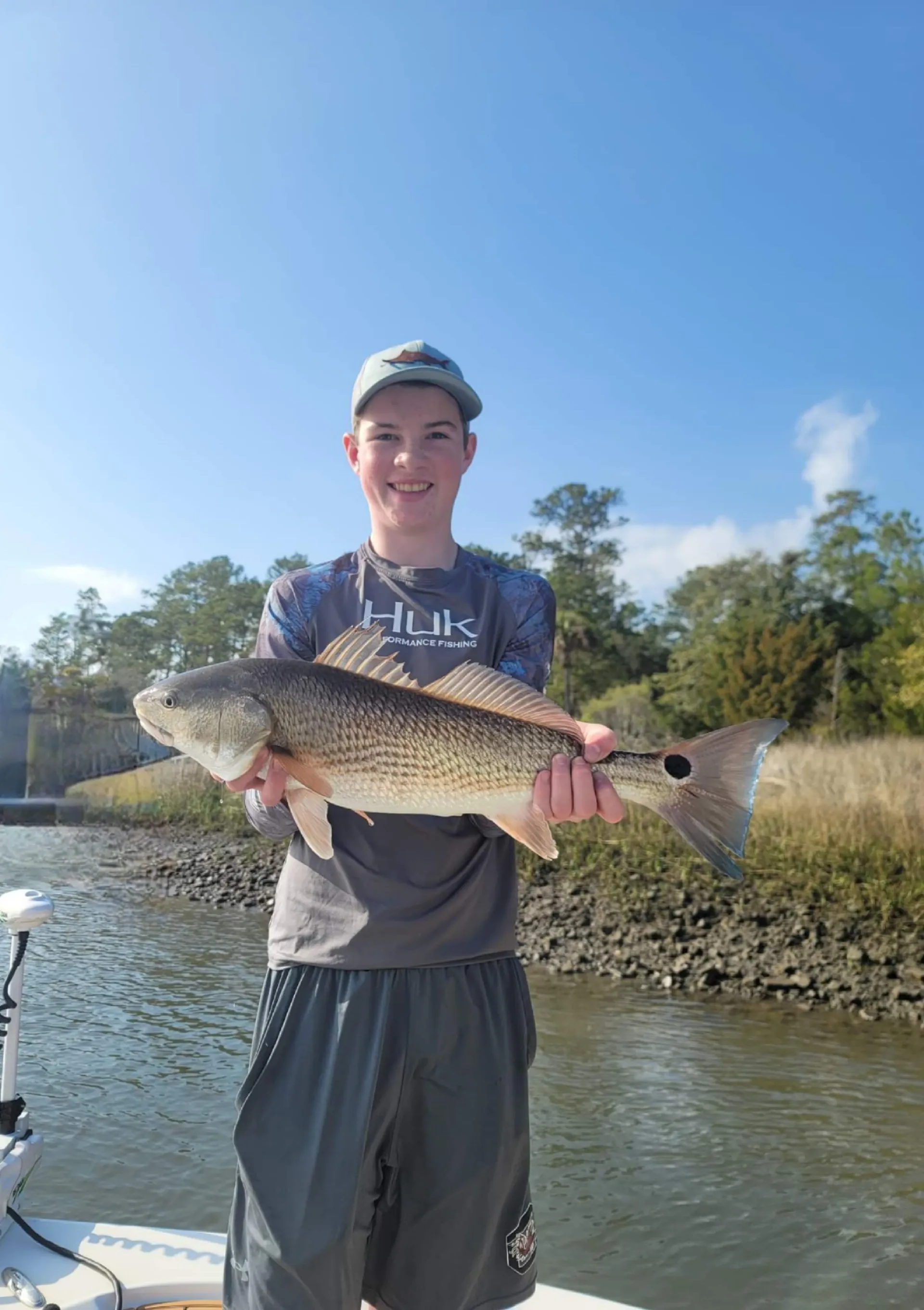 Charter this 25' SeaPro for Fishing in Charleston!
