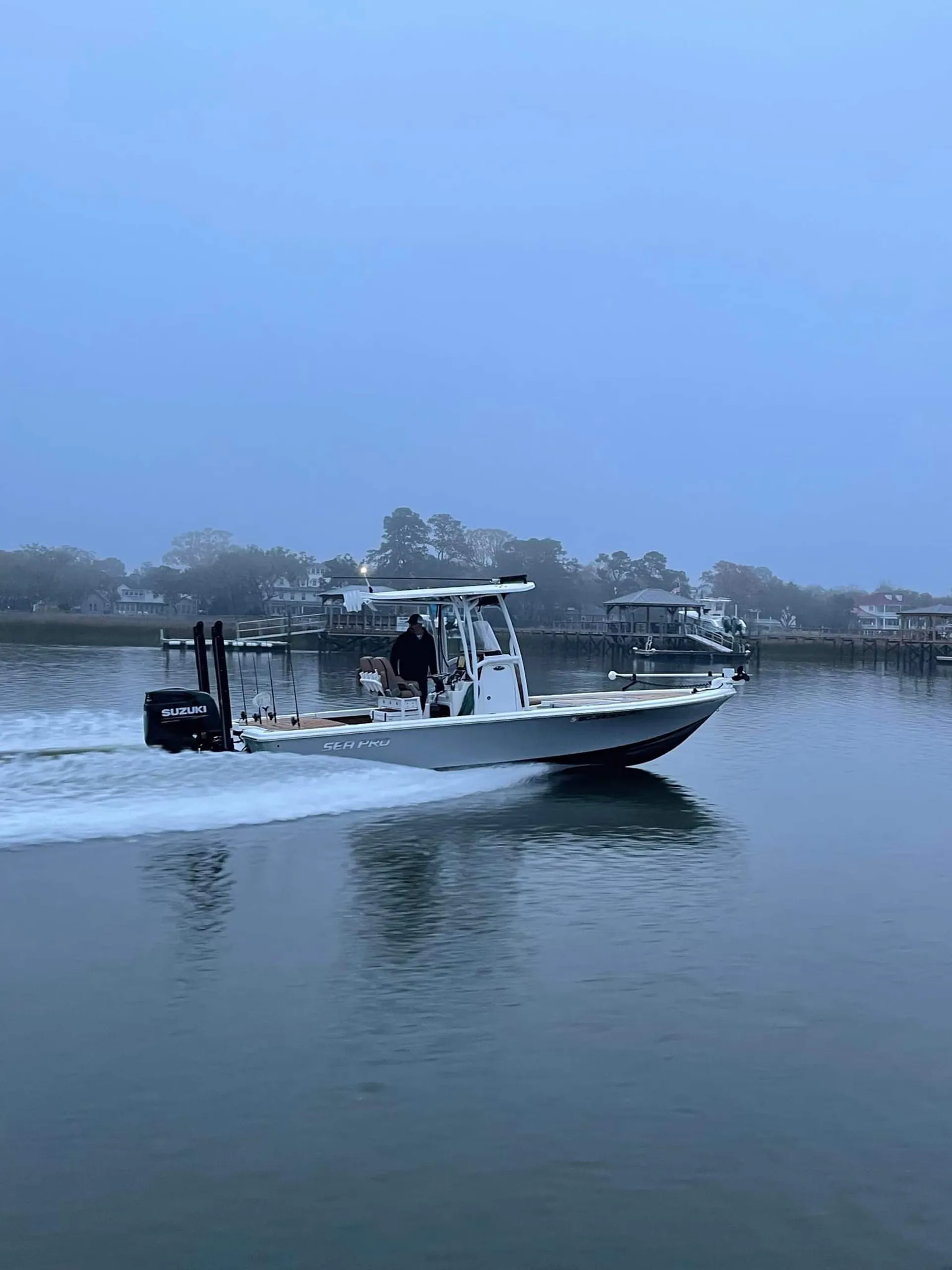 Charter this 25' SeaPro for Fishing in Charleston!