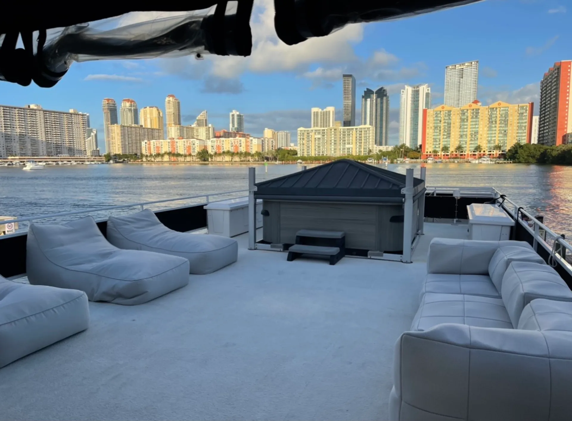 Skipperliner 750 SL in Miami, FL — photo 6