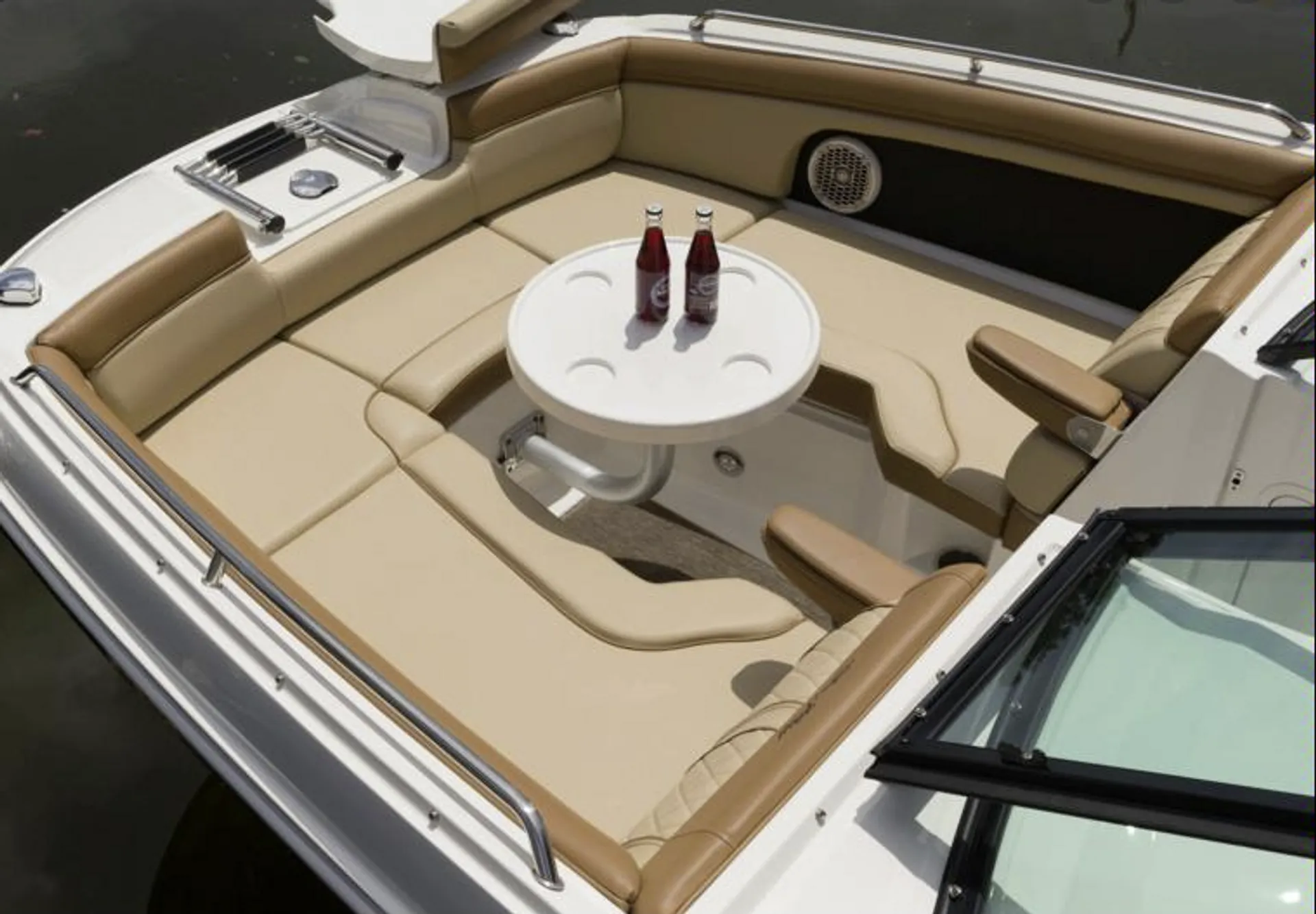 SEA RAY BOATS 270 SUNDECK in Sag Harbor, NY — photo 4