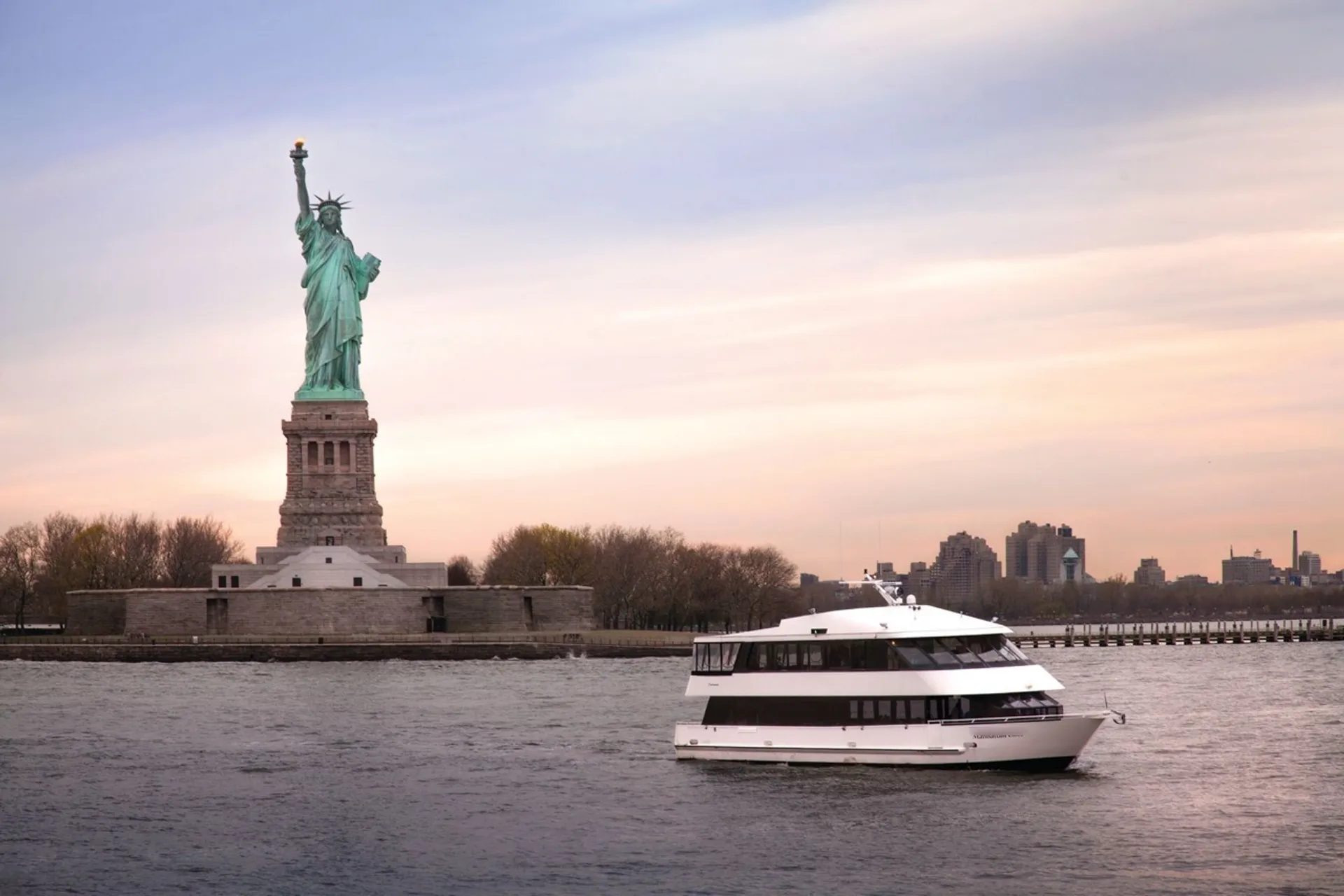 Hornblower Manhattan Elite Vessel in New York, NY — photo 2