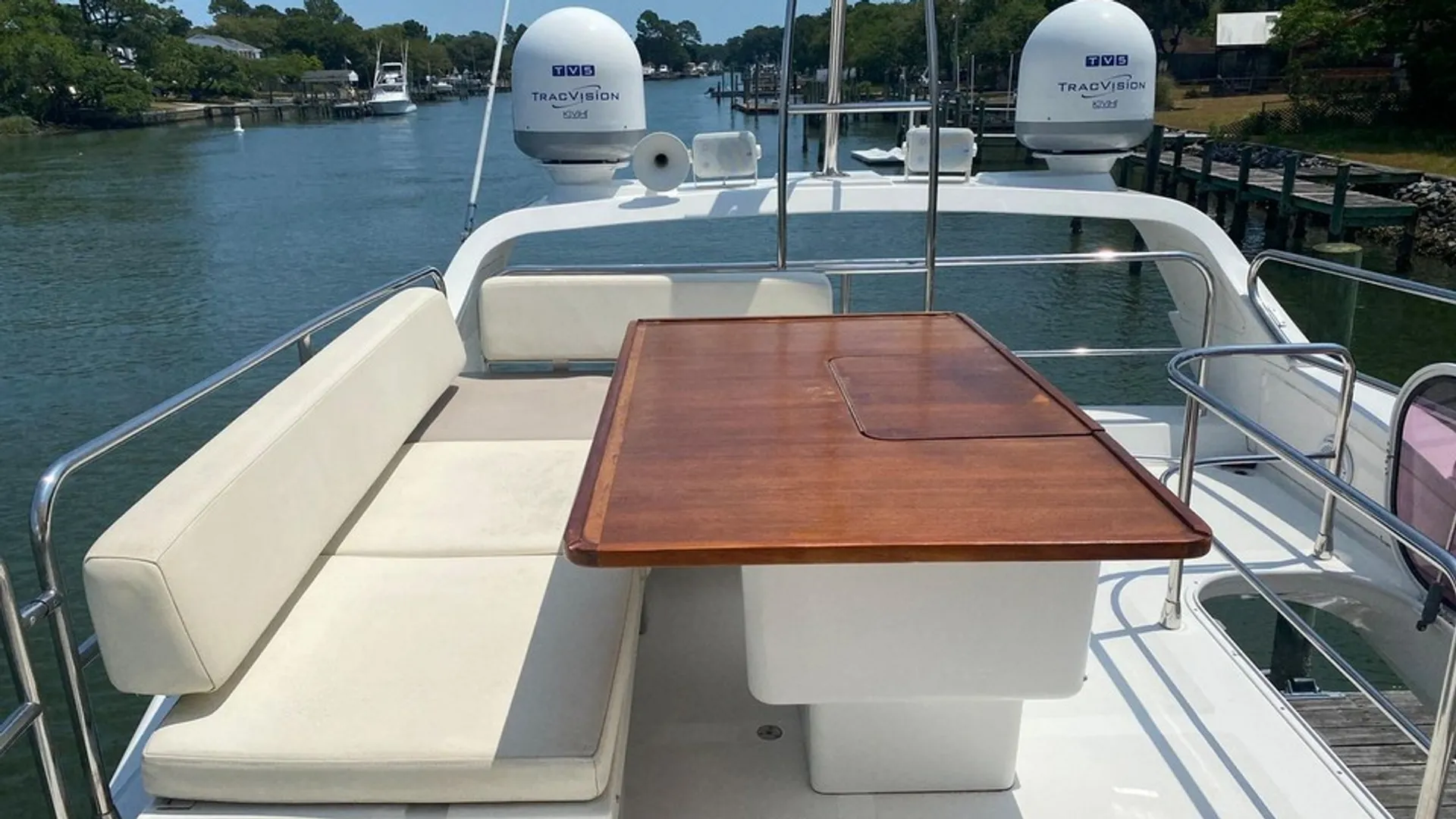 Azimut Flybridge  in Riviera Beach, FL — photo 5