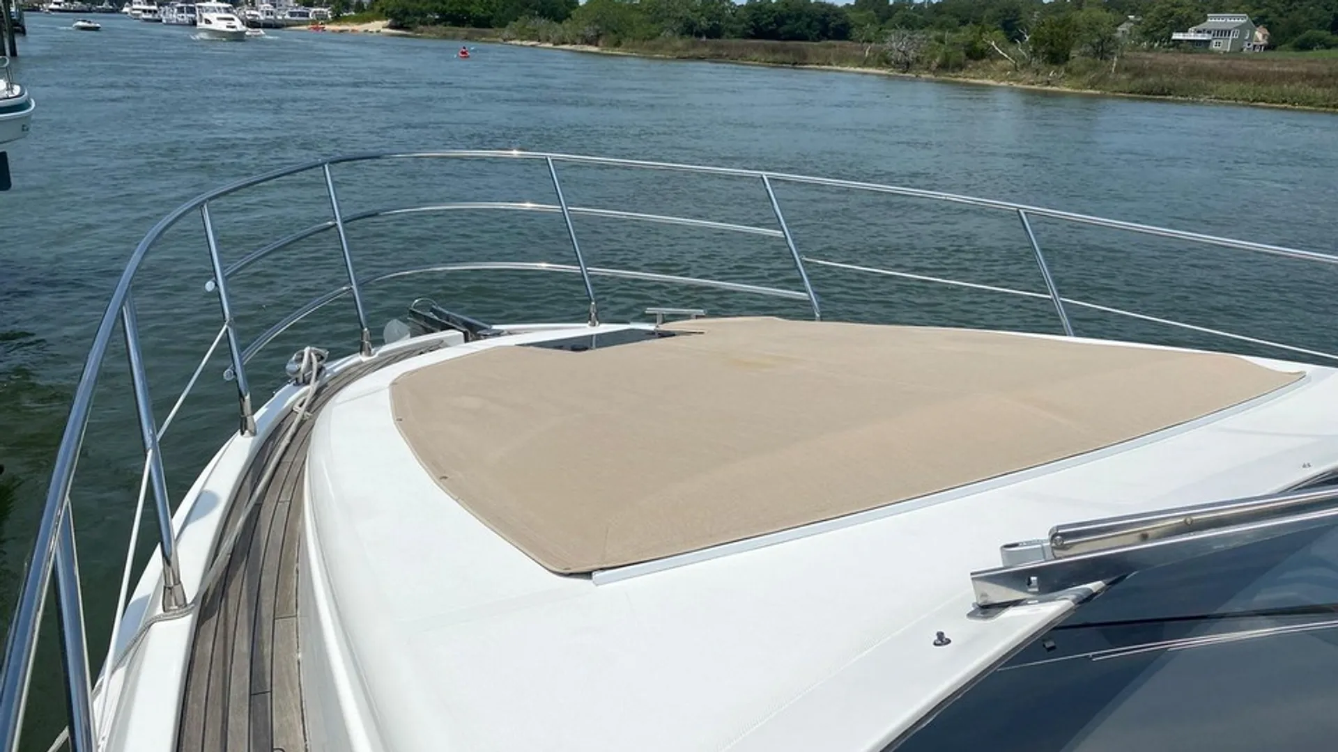 Azimut Flybridge  in Riviera Beach, FL — photo 7