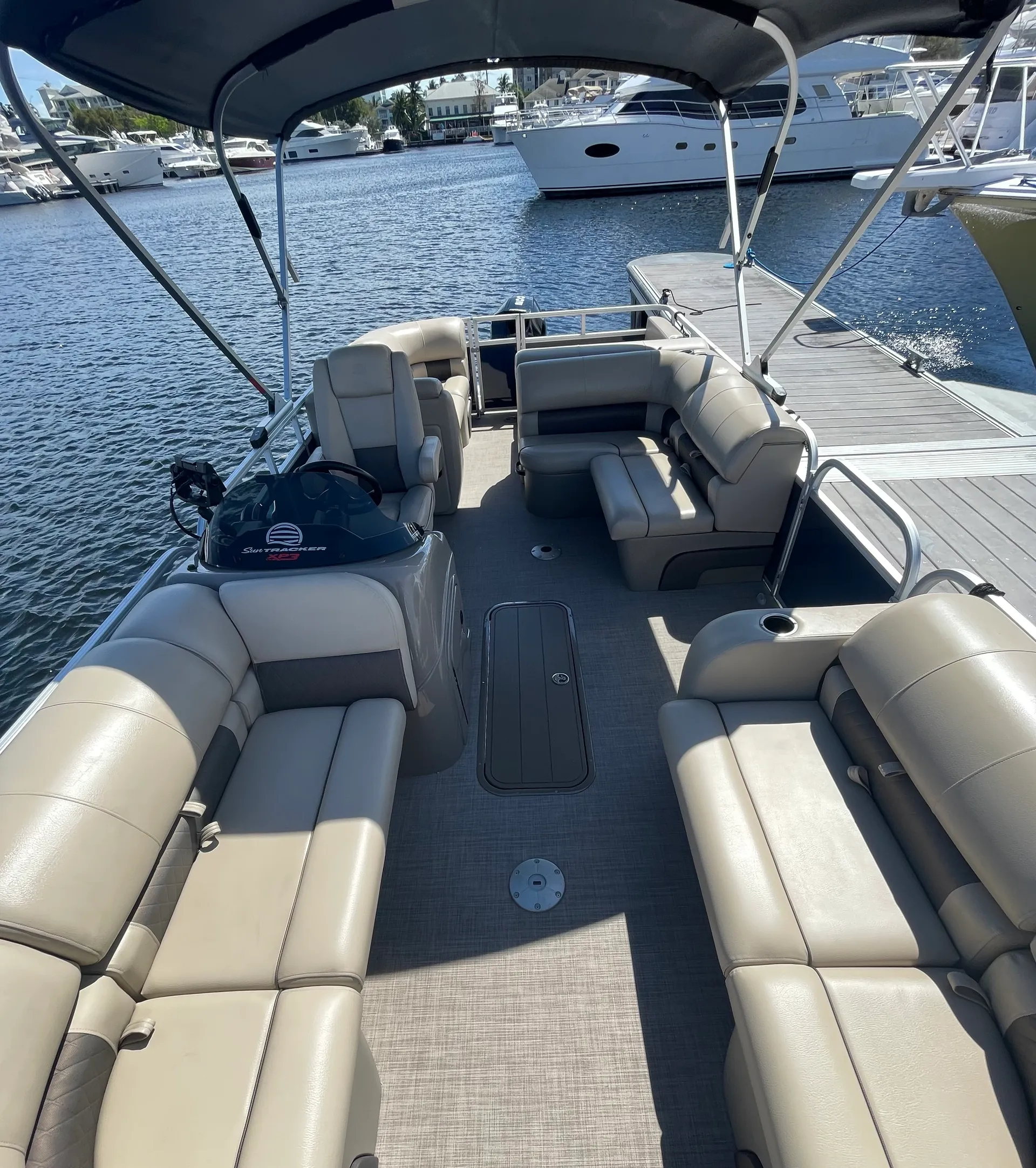 22' Sun Tracker Tritoon 200HP (Gas Partially Inluded)