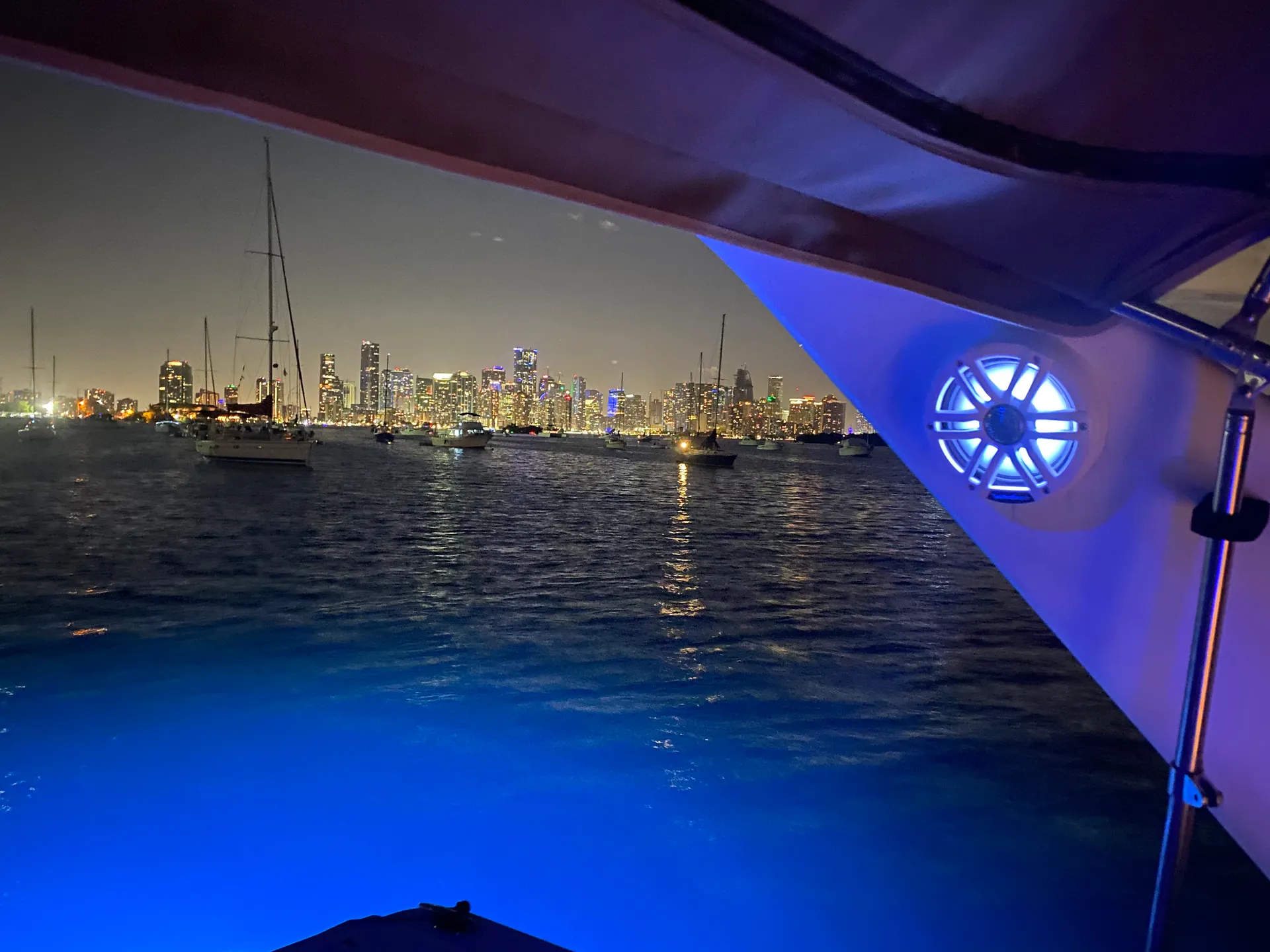 Formula by Thunderbird 34 Performance Cruiser in Key Biscayne, FL — photo 9