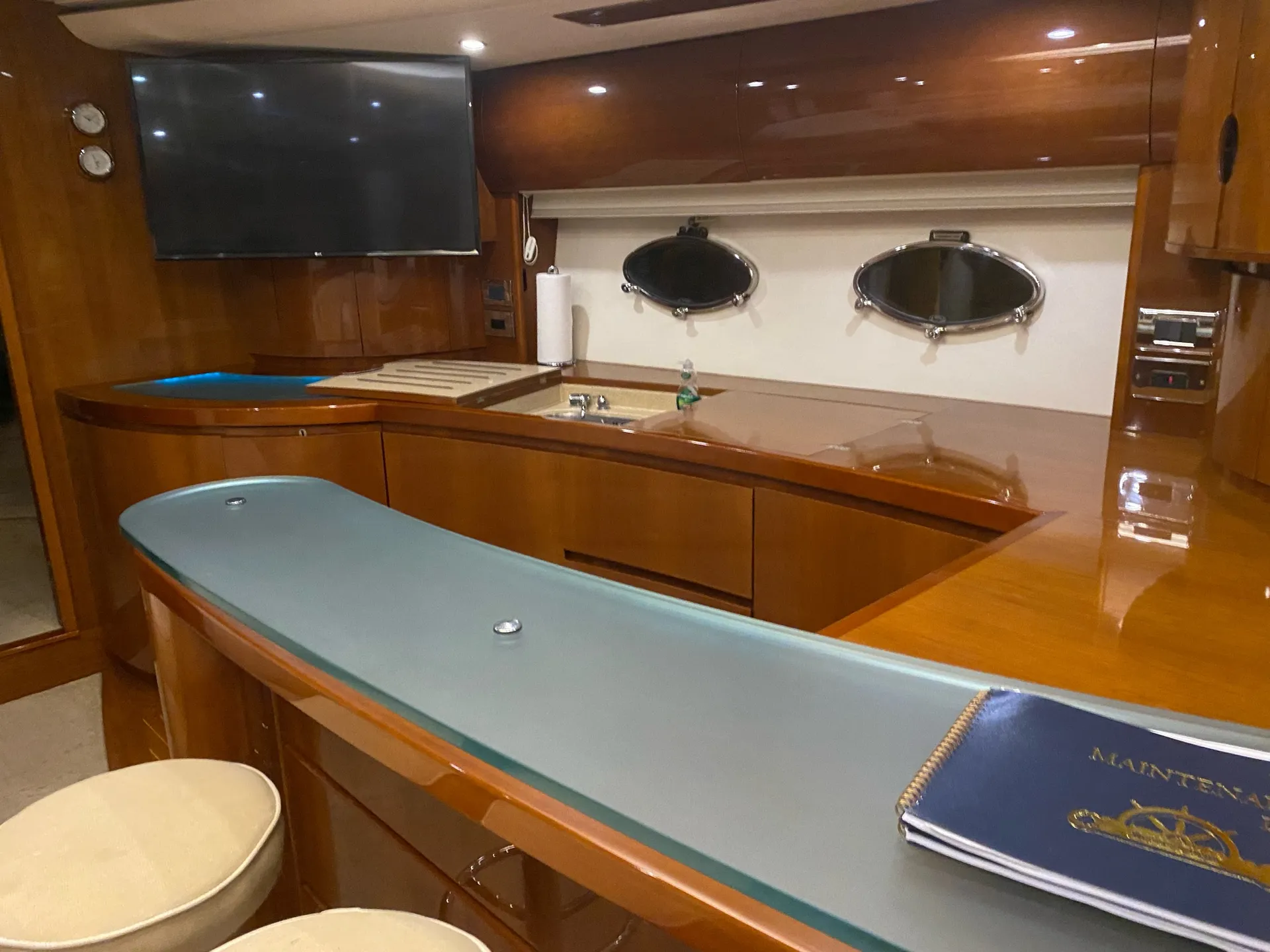 M/Y Sweet Thing 70' V65 Princess in North Miami, FL! * 13 PPL *