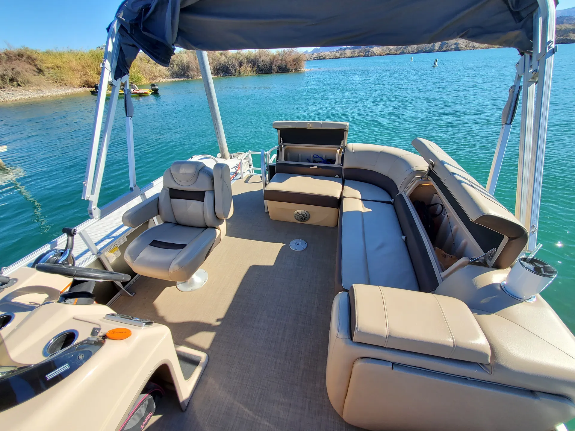 2018 Suntracker 20DLX Party Barge