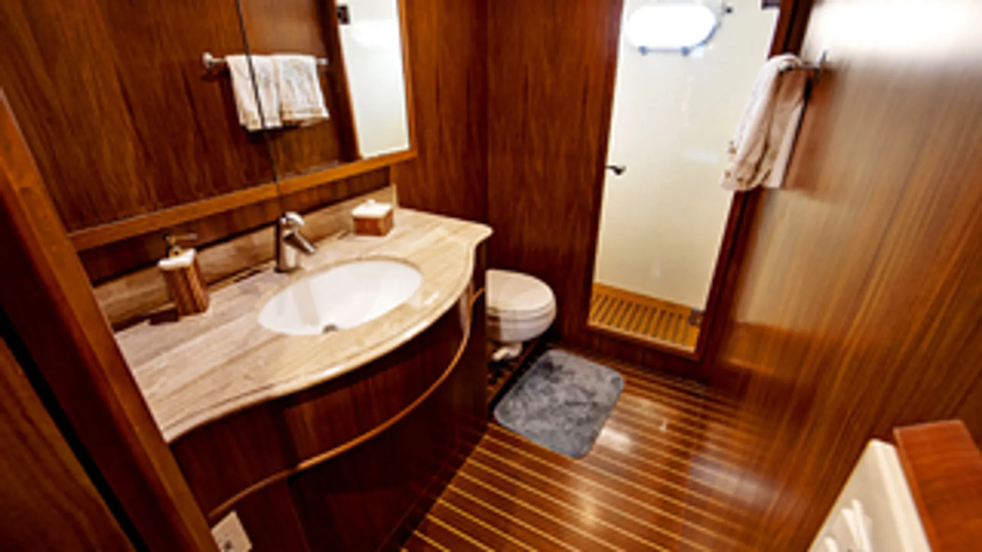 106' Custom Yacht