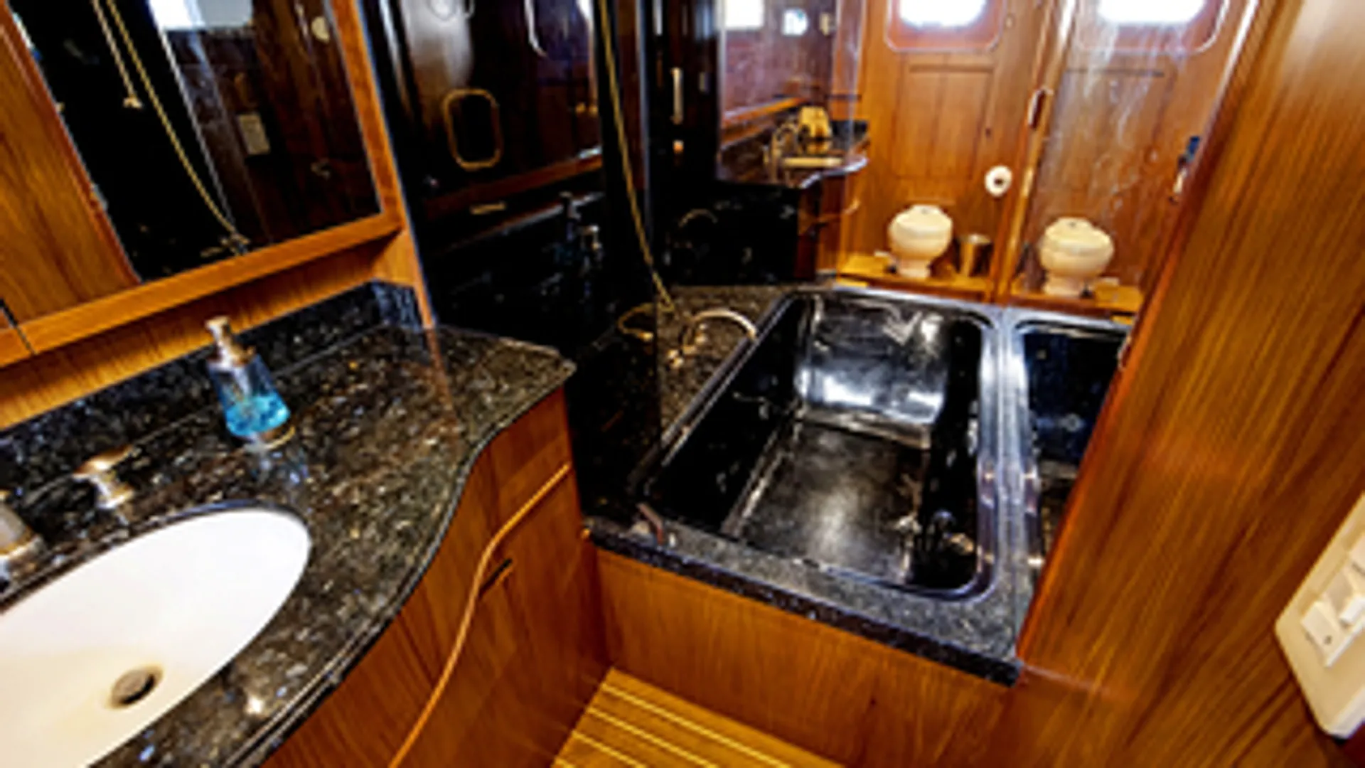 106' Custom Yacht
