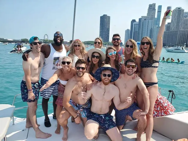 Rent a Catalina catamaran in Chicago, IL near me