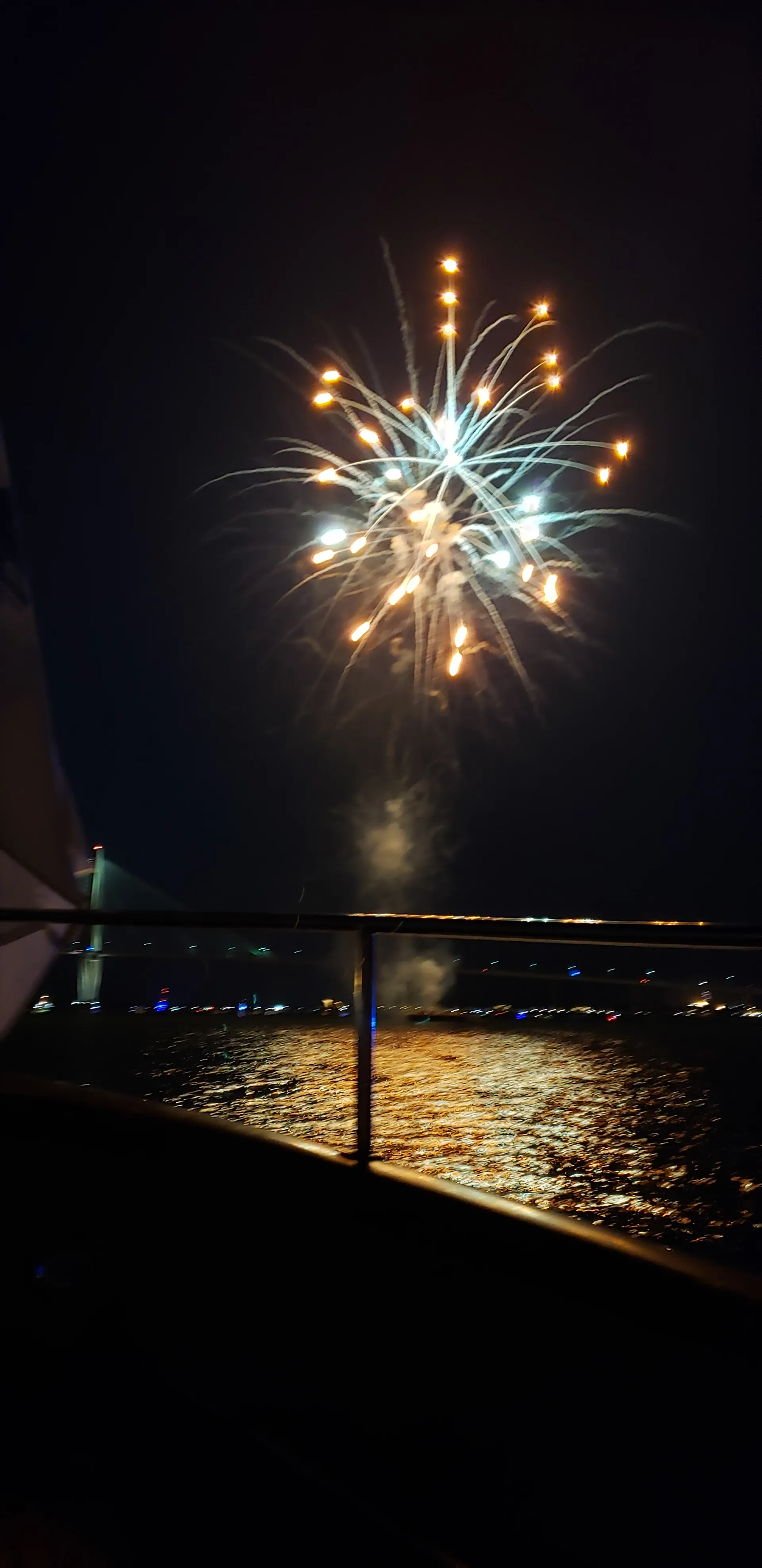 80' Luxury classic yacht - Charter the Netflix Outerbanks yacht!