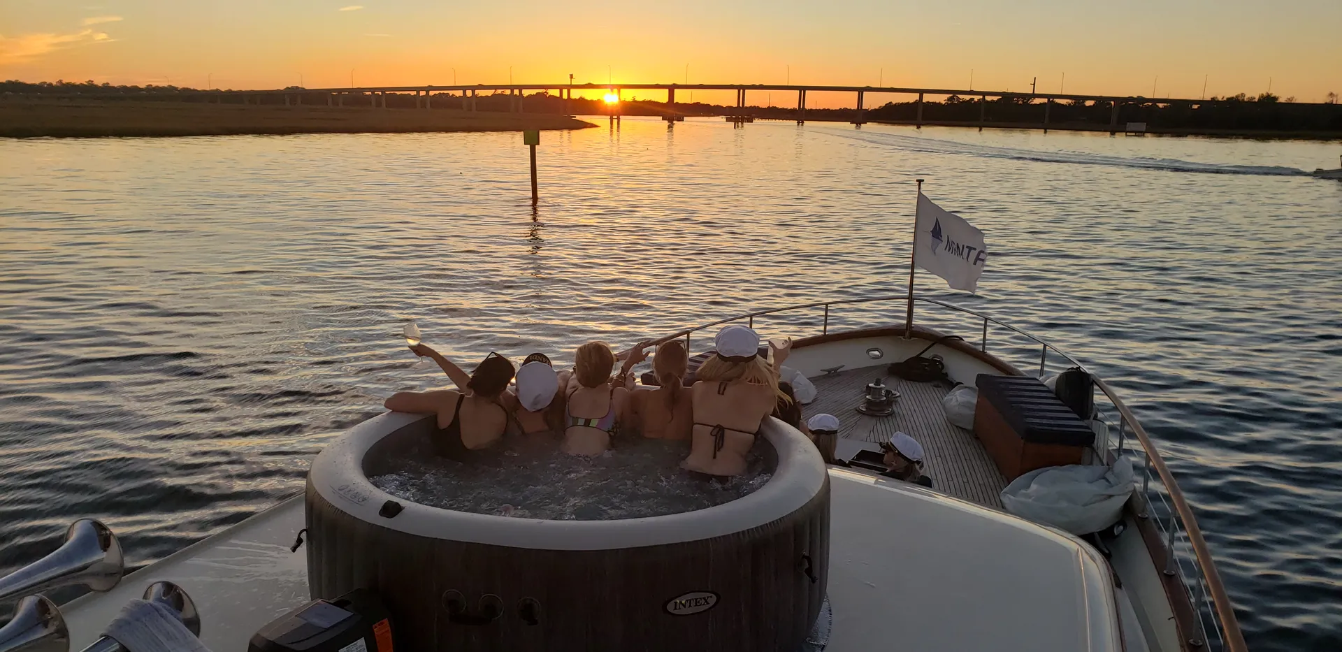 80' Luxury classic yacht - Charter the Netflix Outerbanks yacht!