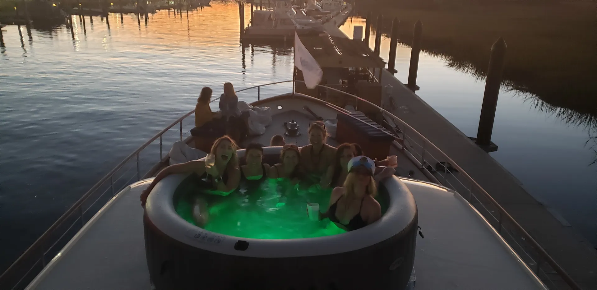 80' Luxury classic yacht - Charter the Netflix Outerbanks yacht!