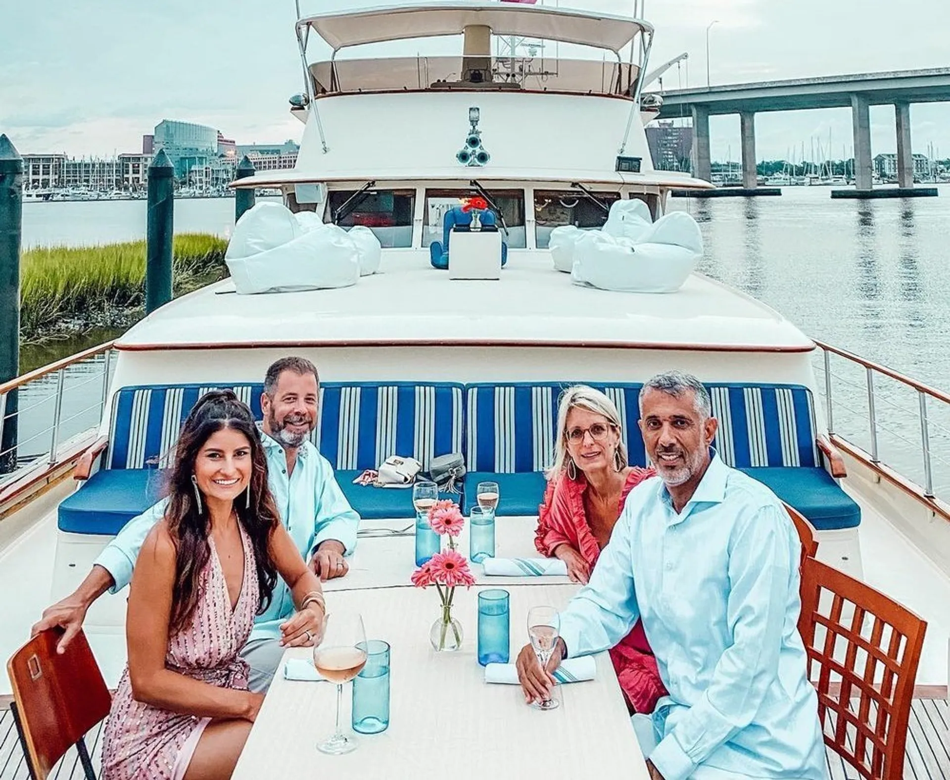 80' Luxury classic yacht - Charter the Netflix Outerbanks yacht!