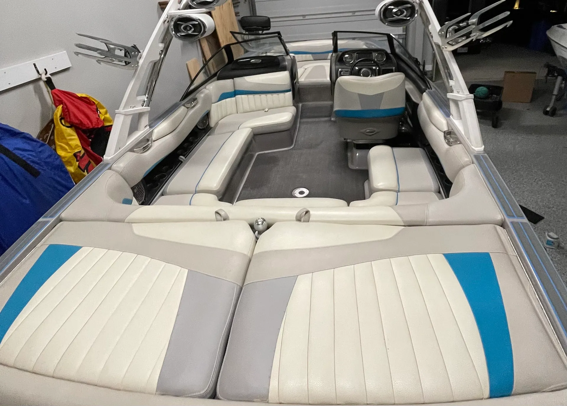 Malibu Boats Wakesetter 22 MXZ in Austin, TX — photo 2