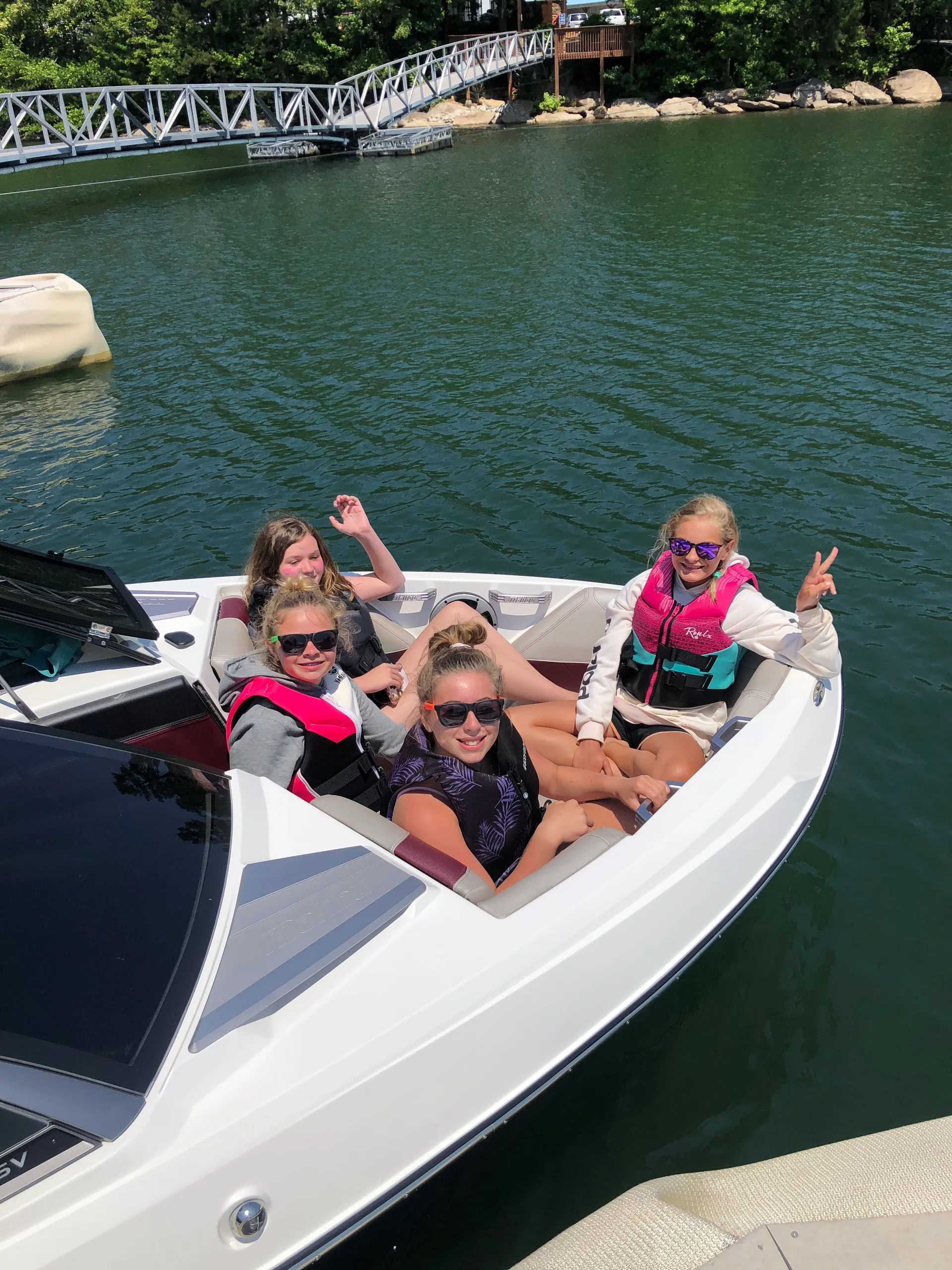 Premium Wakesurf Boat w/Equipment and Lessons on Lanier