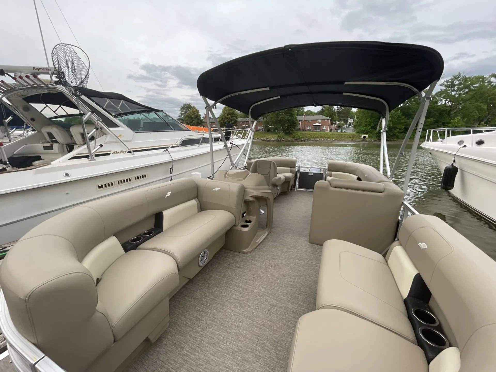 STARCRAFT MARINE LX 20 R in Catskill, NY — photo 2