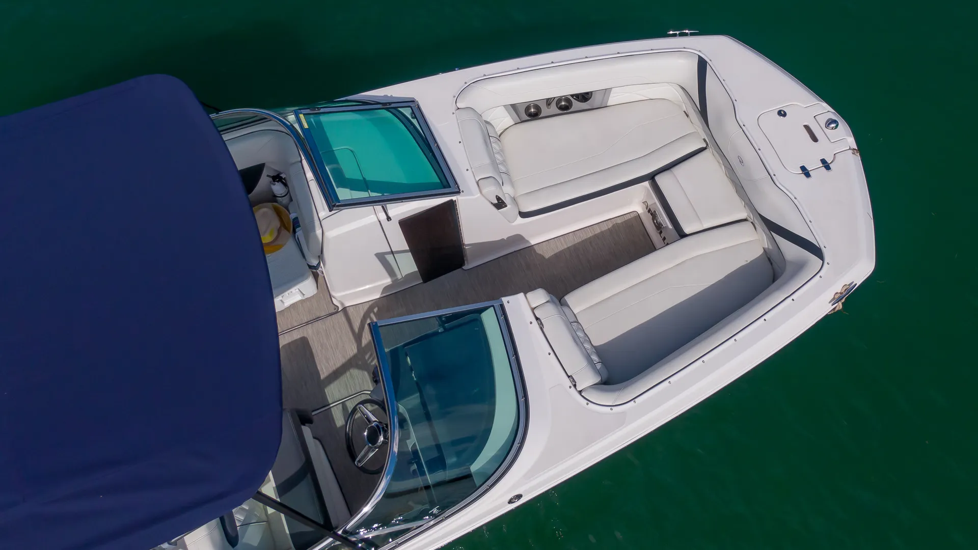 Breathtaking Skyline Boat Tour Day&Night -No hidden fee-