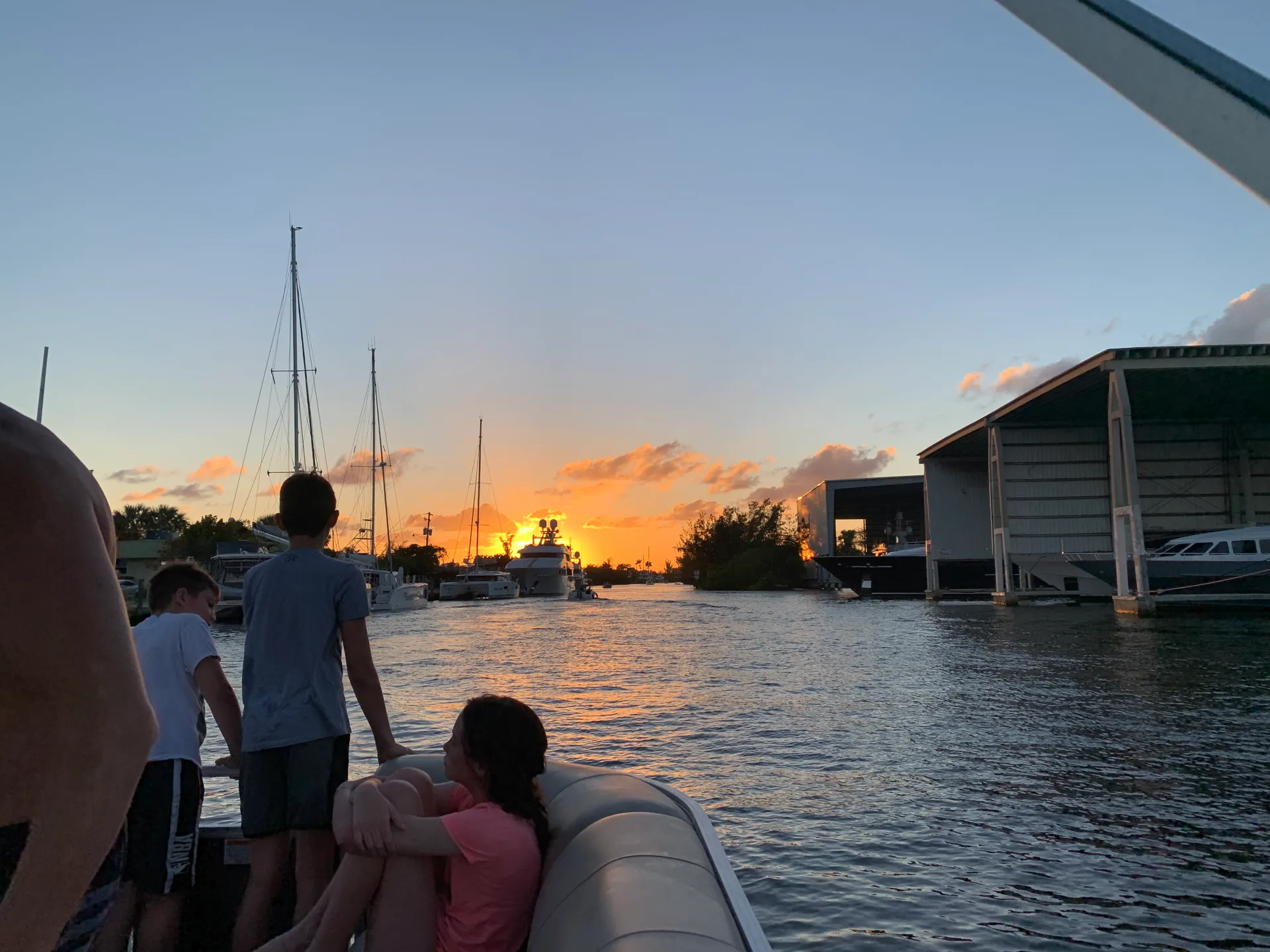 SUN TRACKER PARTY BARGE 20 DLX in Fort Lauderdale, FL — photo 10