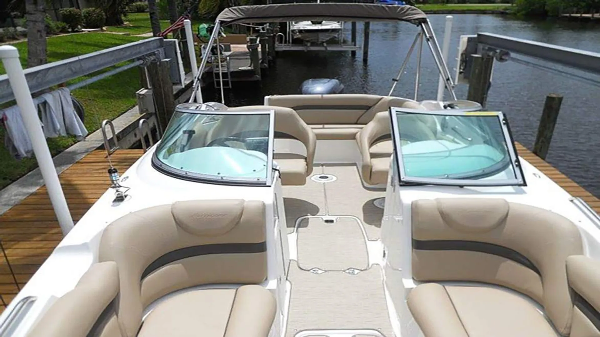 Free Extra 1 Hours!! Fully Loaded Fast, Spacious, Bluetooth radio!