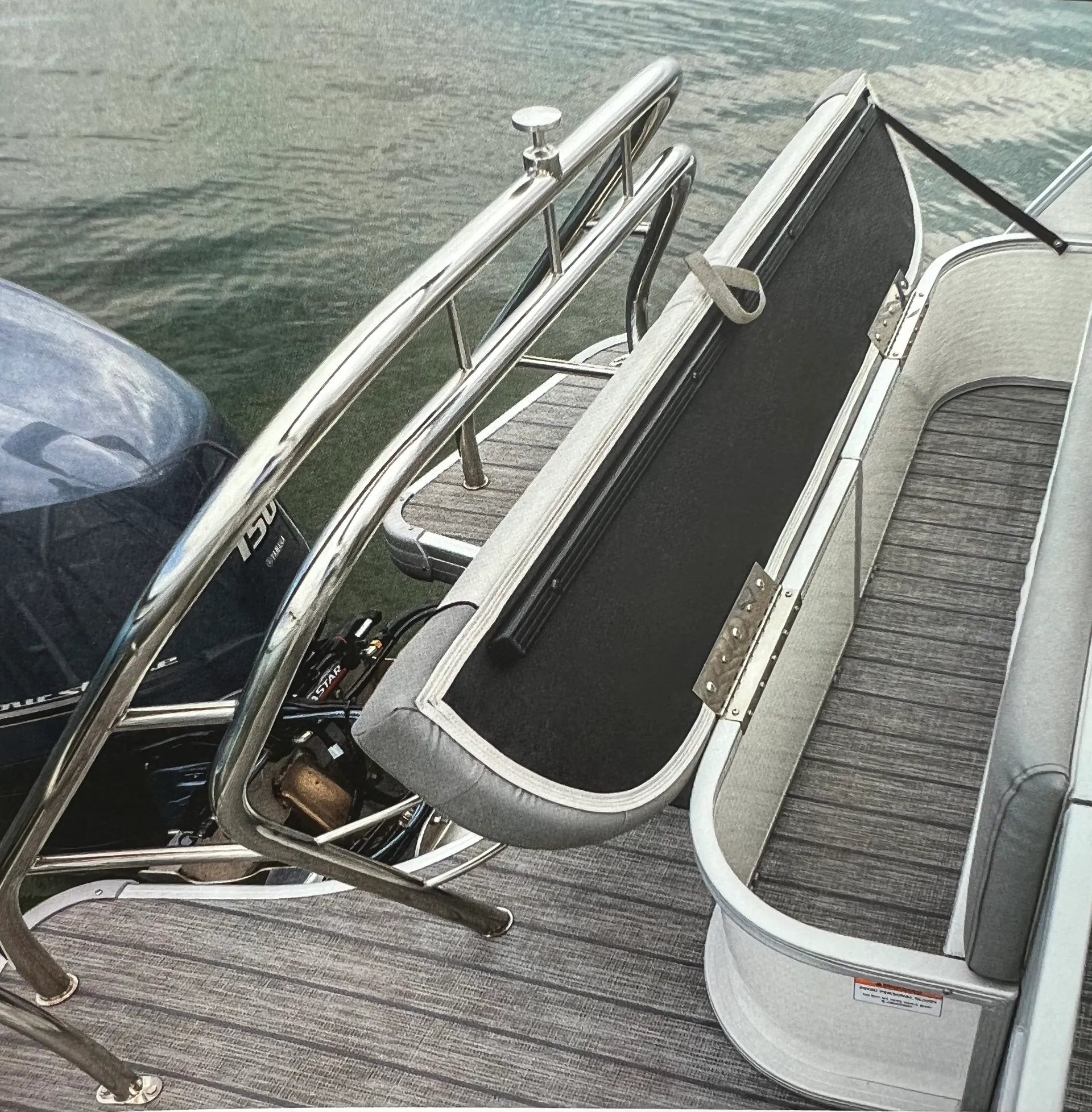 New Luxury Tri-toon on Lake Norman 