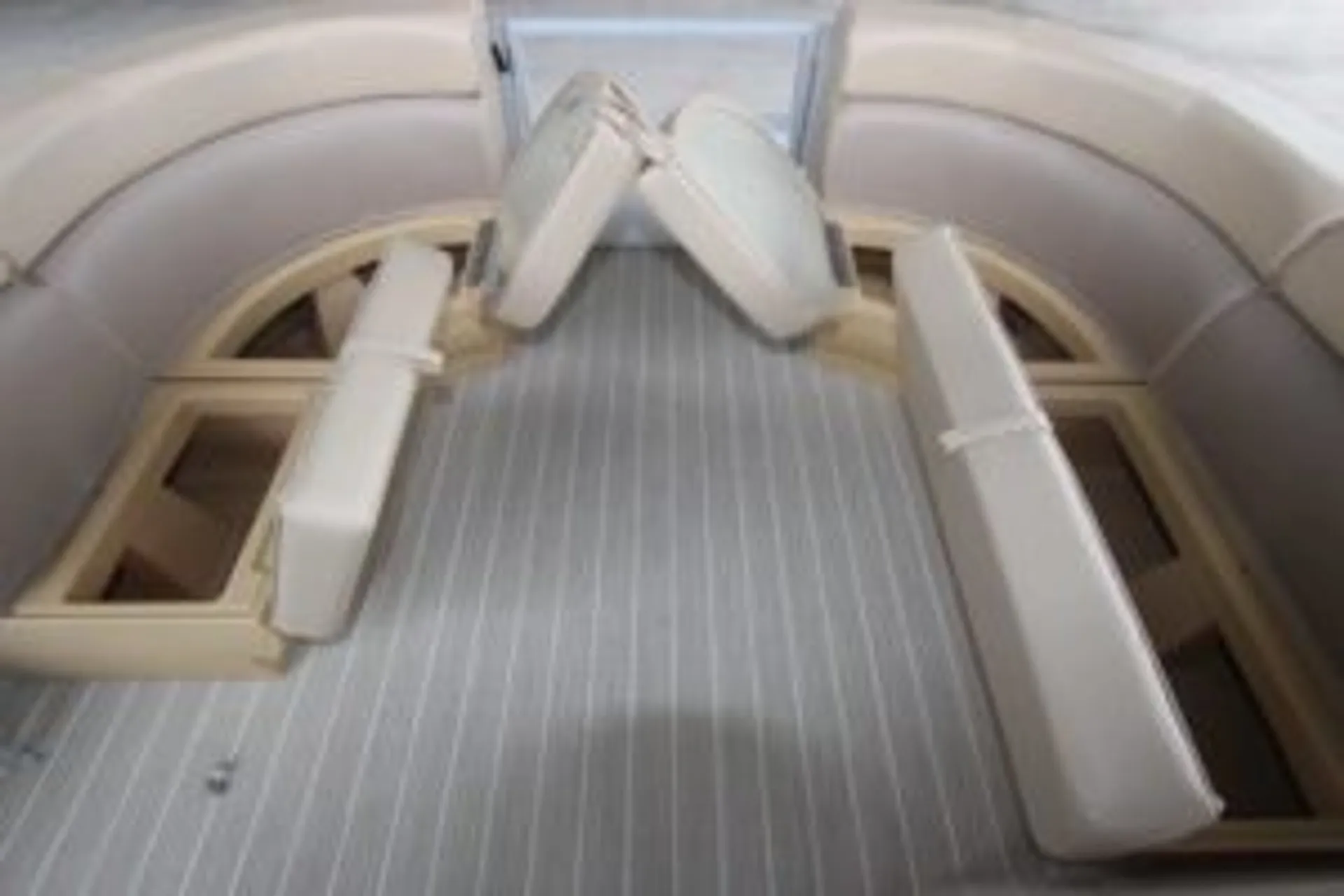 Other Lexington 319 in Friendsville, TN — photo 7