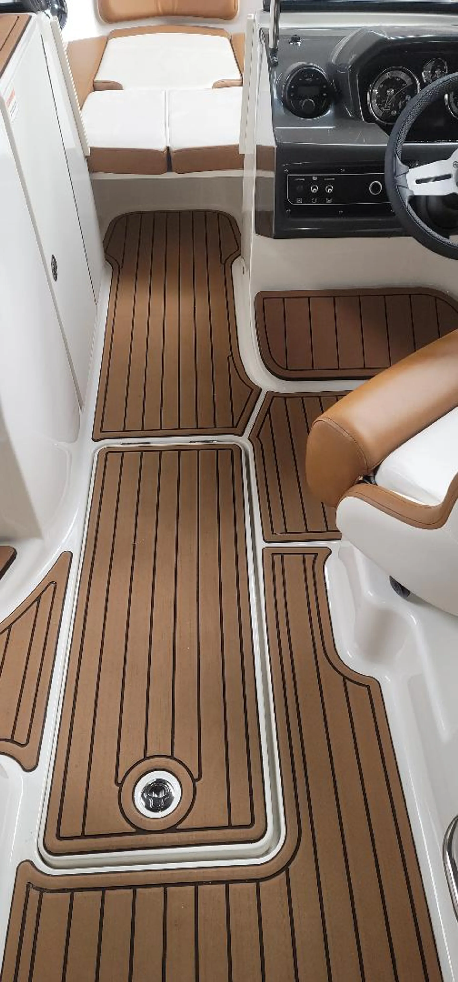 BAYLINER VR6 BOWRIDER OB in Apopka, FL — photo 2