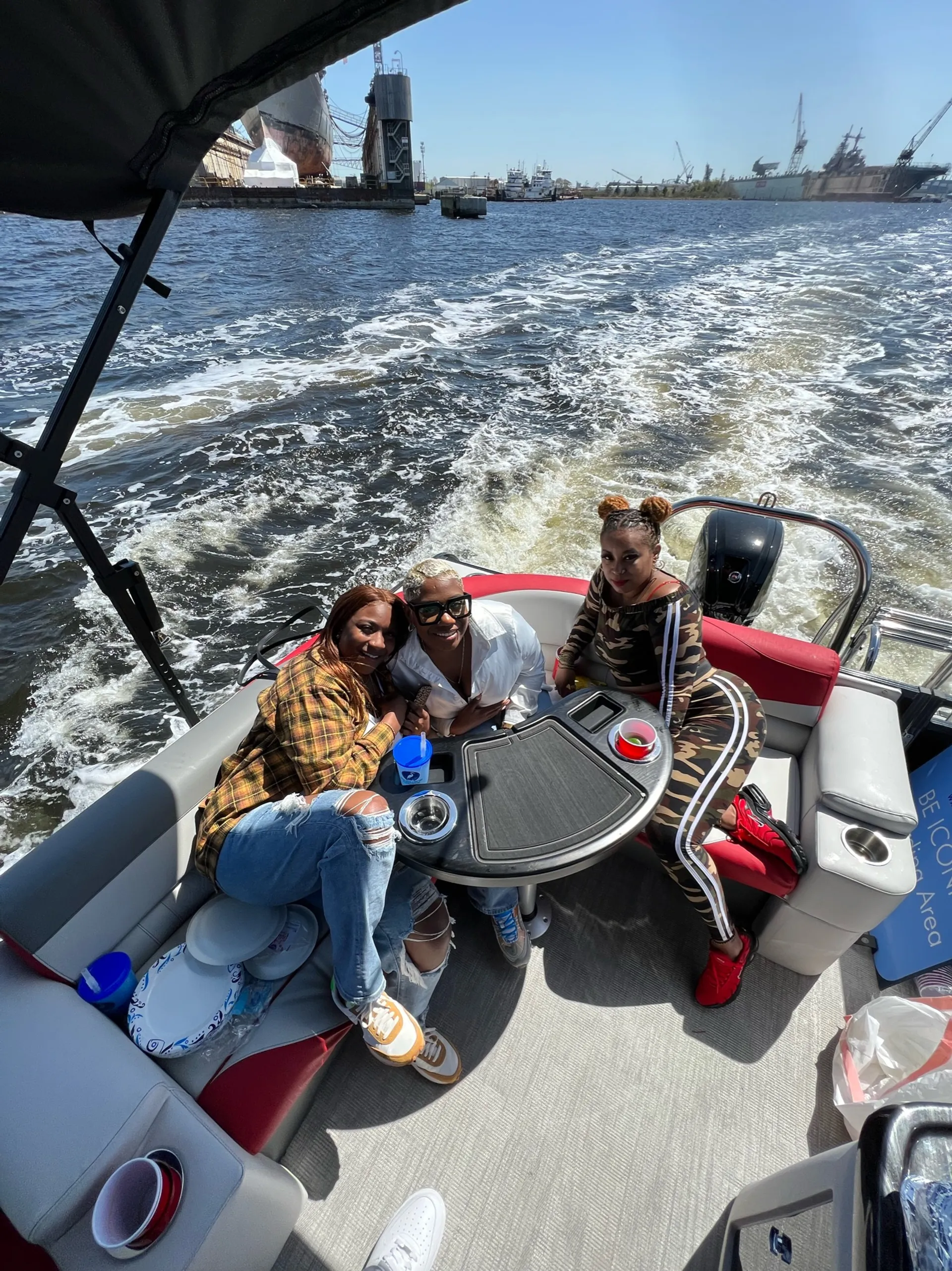 AVALON PONTOONS AMBASSADOR ELITE WINDSHIELD 2785ELW in Virginia Beach, VA — photo 3