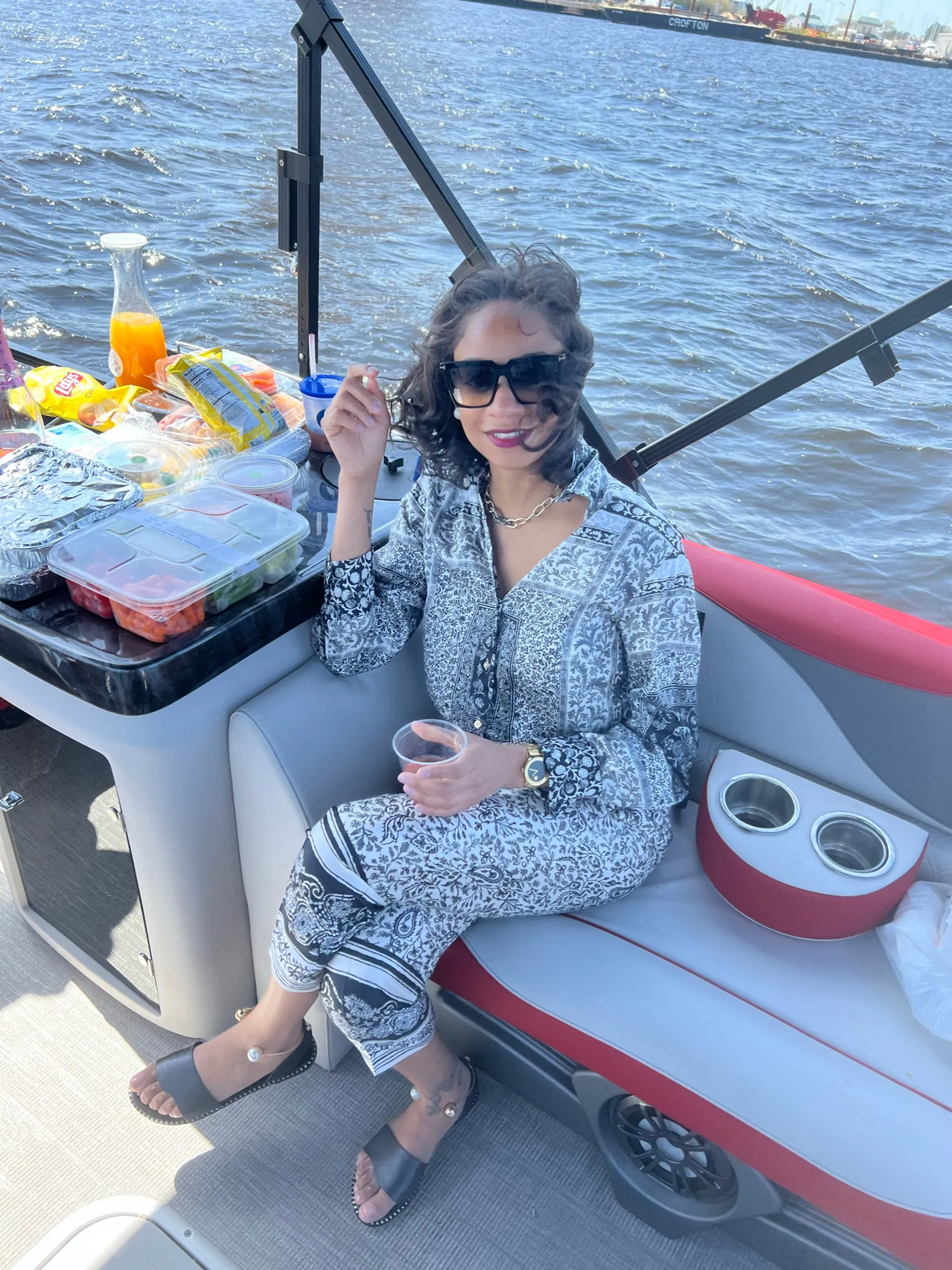 AVALON PONTOONS AMBASSADOR ELITE WINDSHIELD 2785ELW in Virginia Beach, VA — photo 4