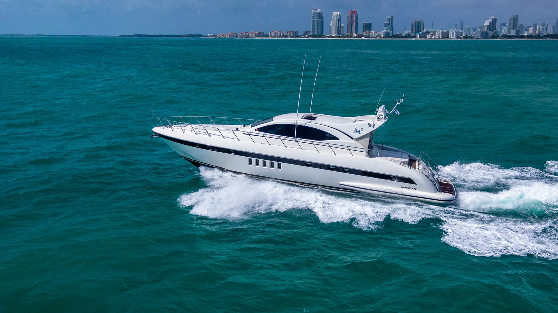 Mangusta 72 in Miami Beach, FL — photo 2