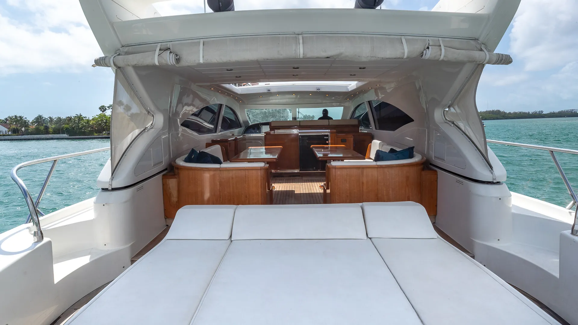 Mangusta 72 in Miami Beach, FL — photo 7