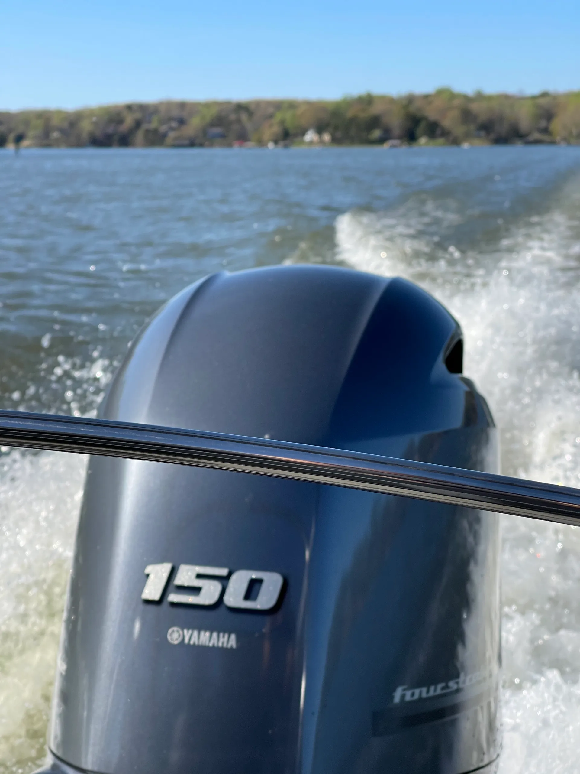 New Luxury Tri-toon on Lake Norman 