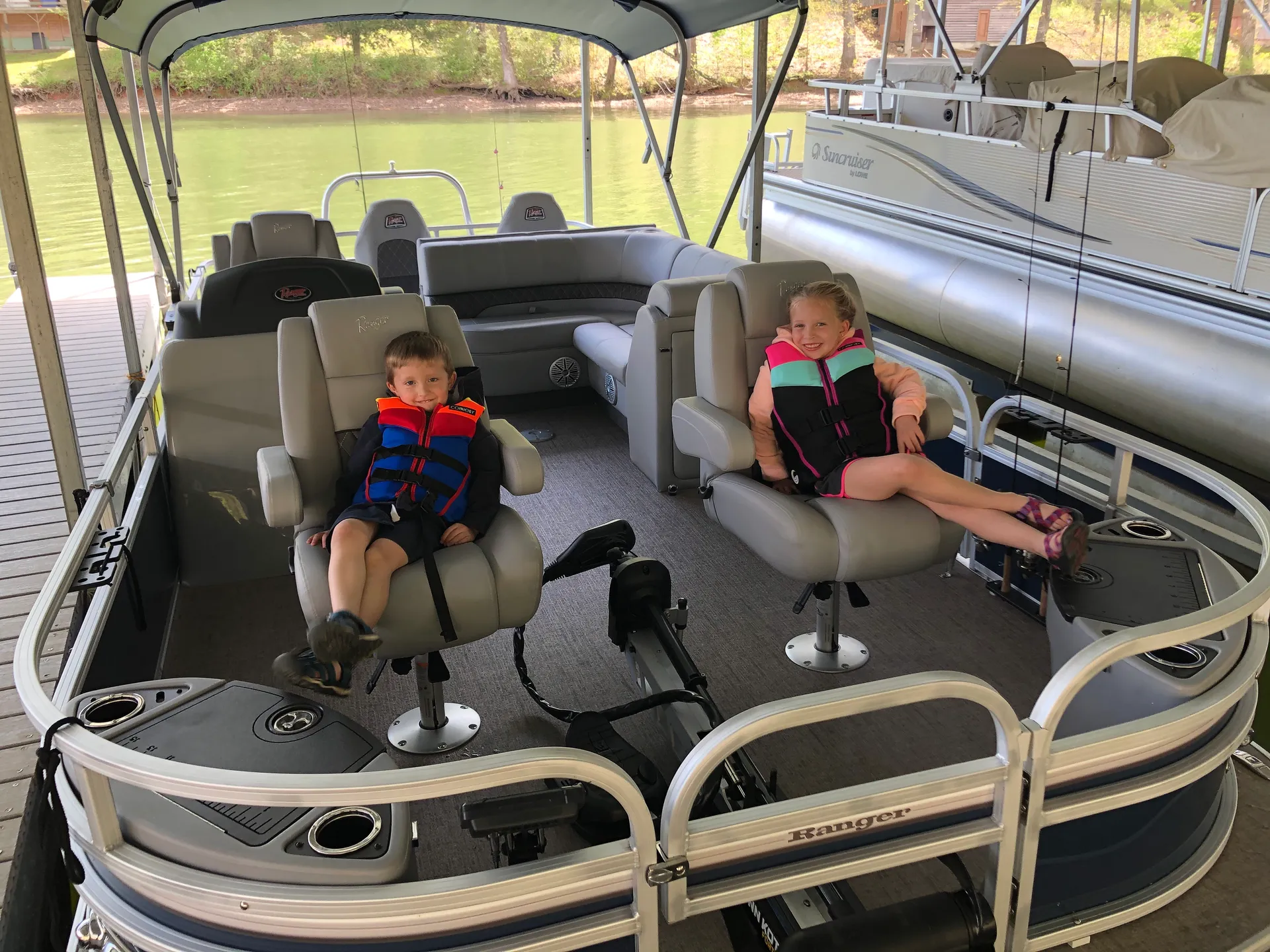 Ranger Pontoon For Fishing or Tubing!!