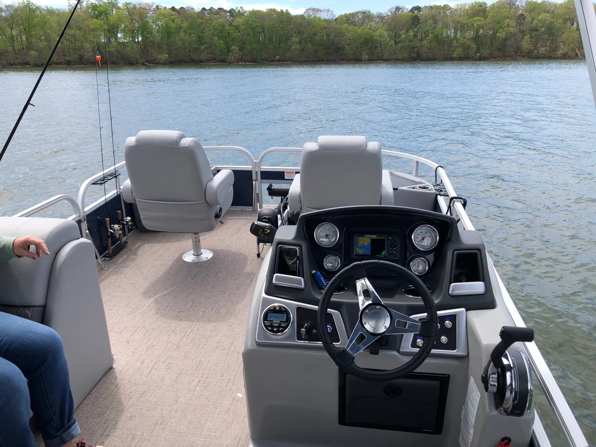 Ranger Pontoon For Fishing or Tubing!!