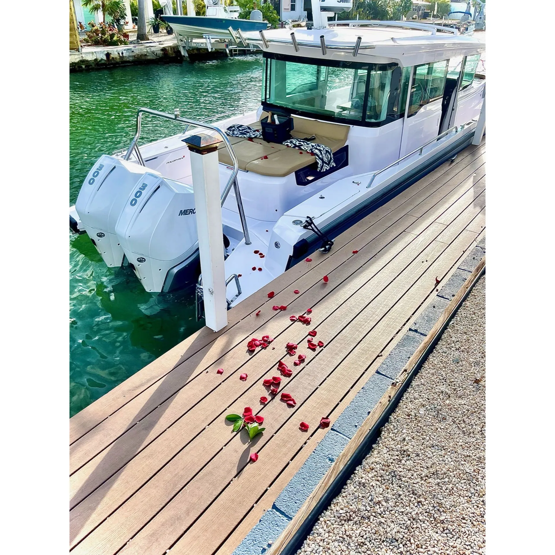 Virginia Beach Luxury 38' Mini-Yacht – Sandbars, Sightseeing, and More