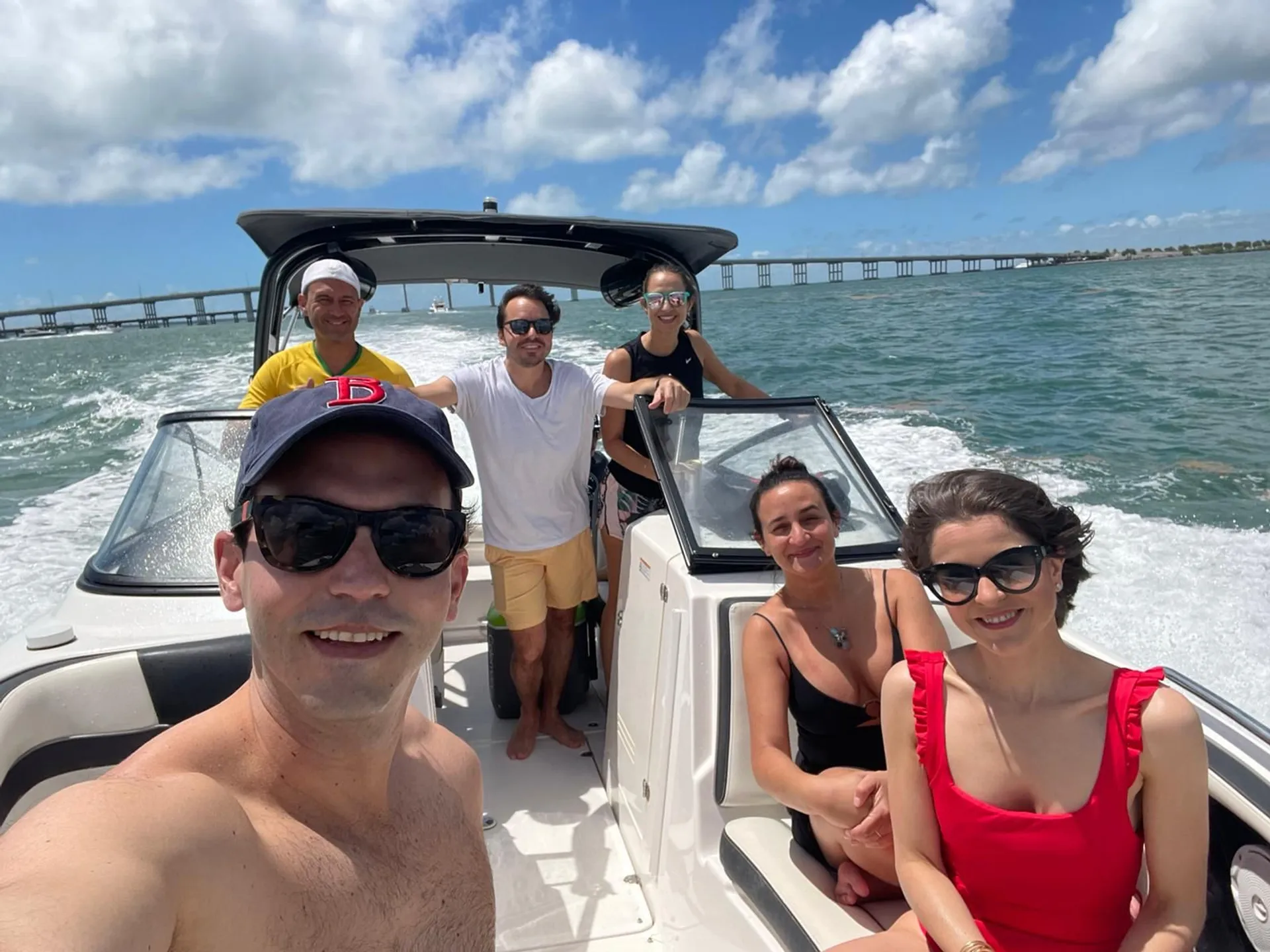 Yamaha AR240 High Output  in Miami, FL — photo 4