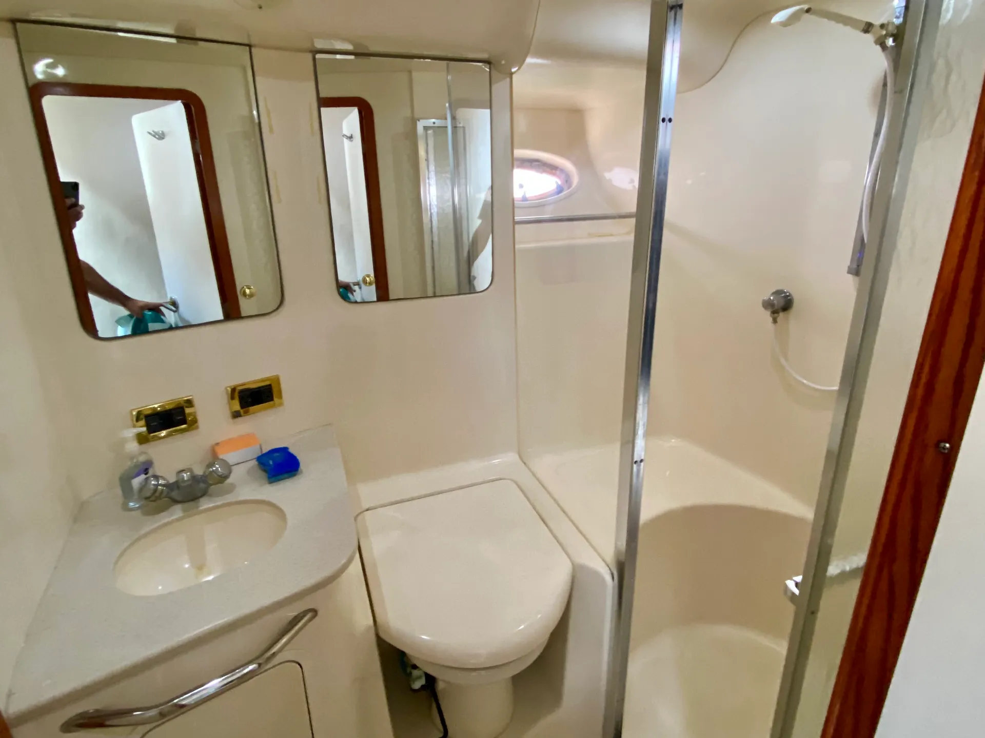 Sea Ray Boats Other in Miami, FL — photo 8