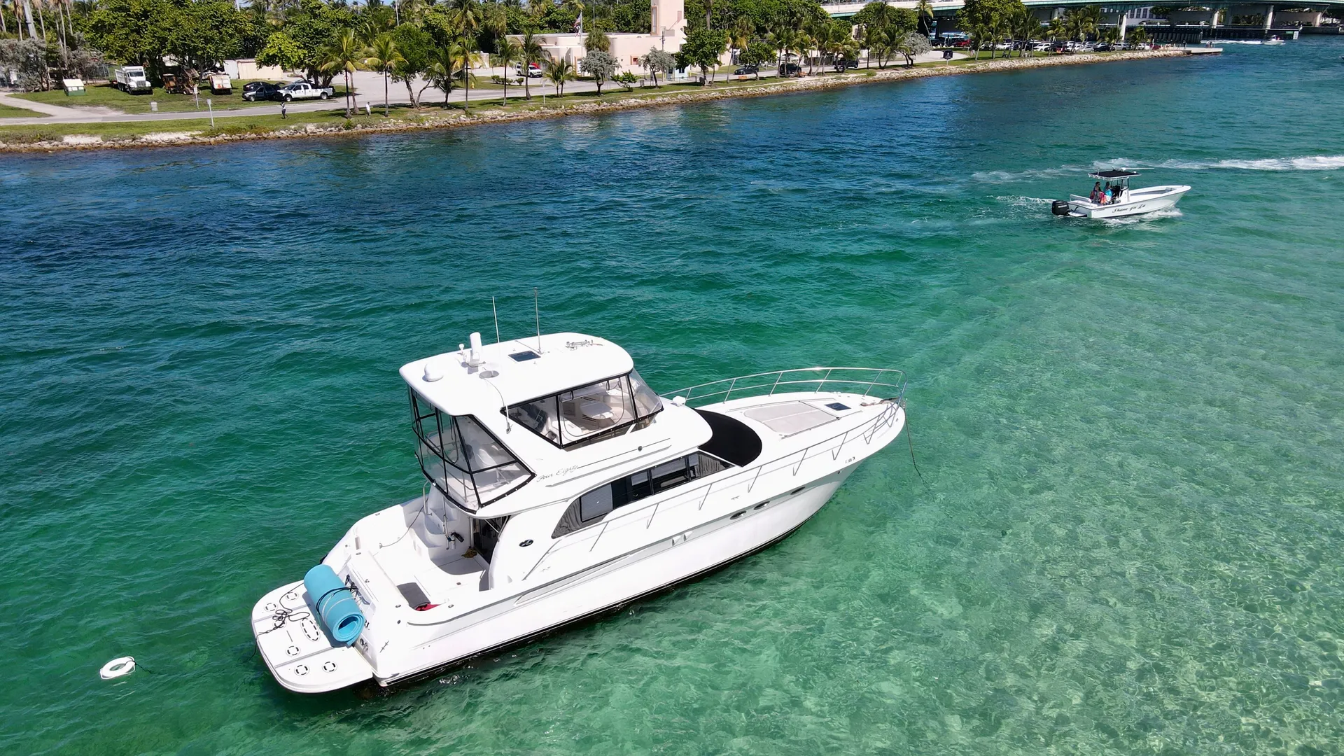 Sea Ray Boats Other in Miami, FL — photo 2