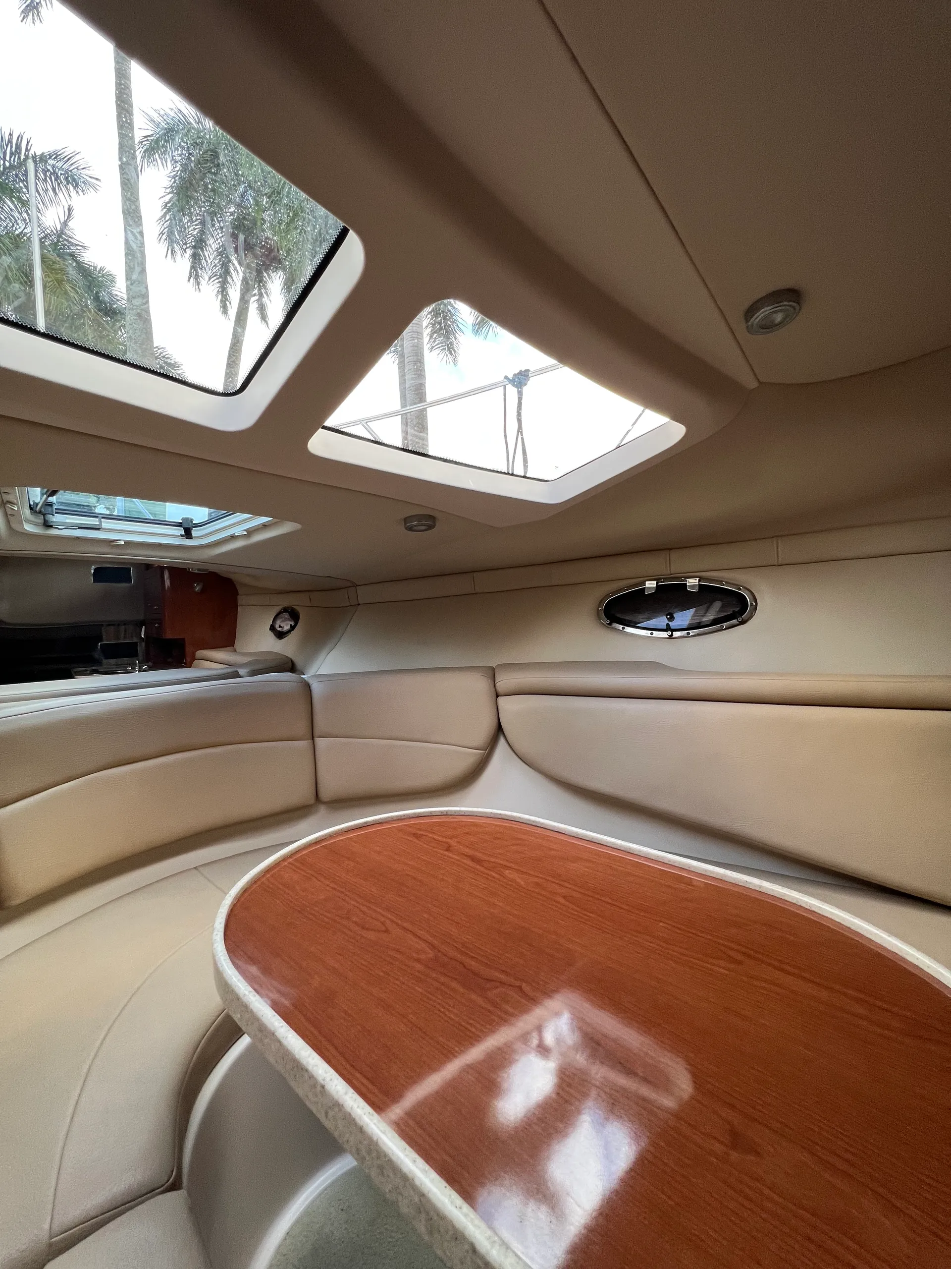 Regal Boats 2860 Window Express Volvo in Miami, FL — photo 5